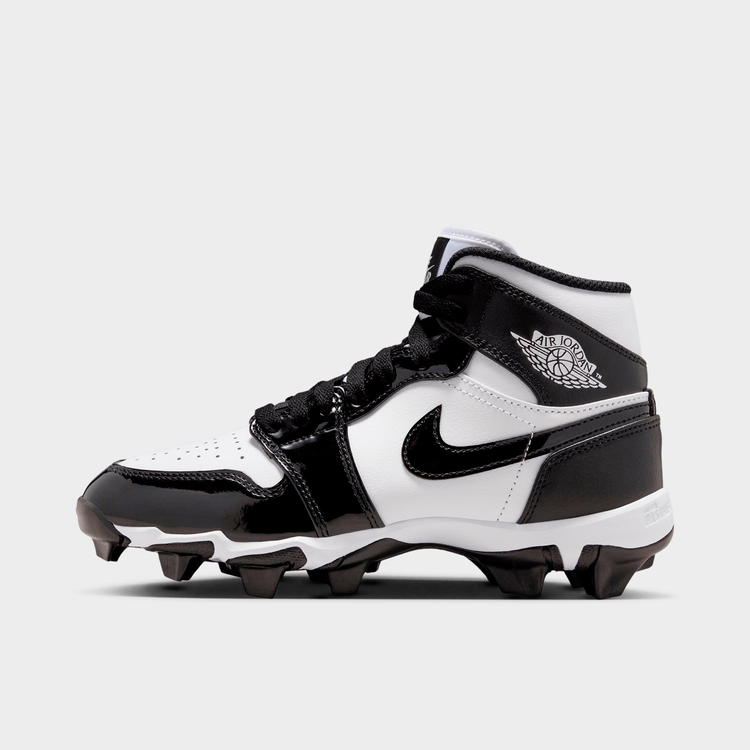 Air Jordan Retro 1 Mid Cleats
