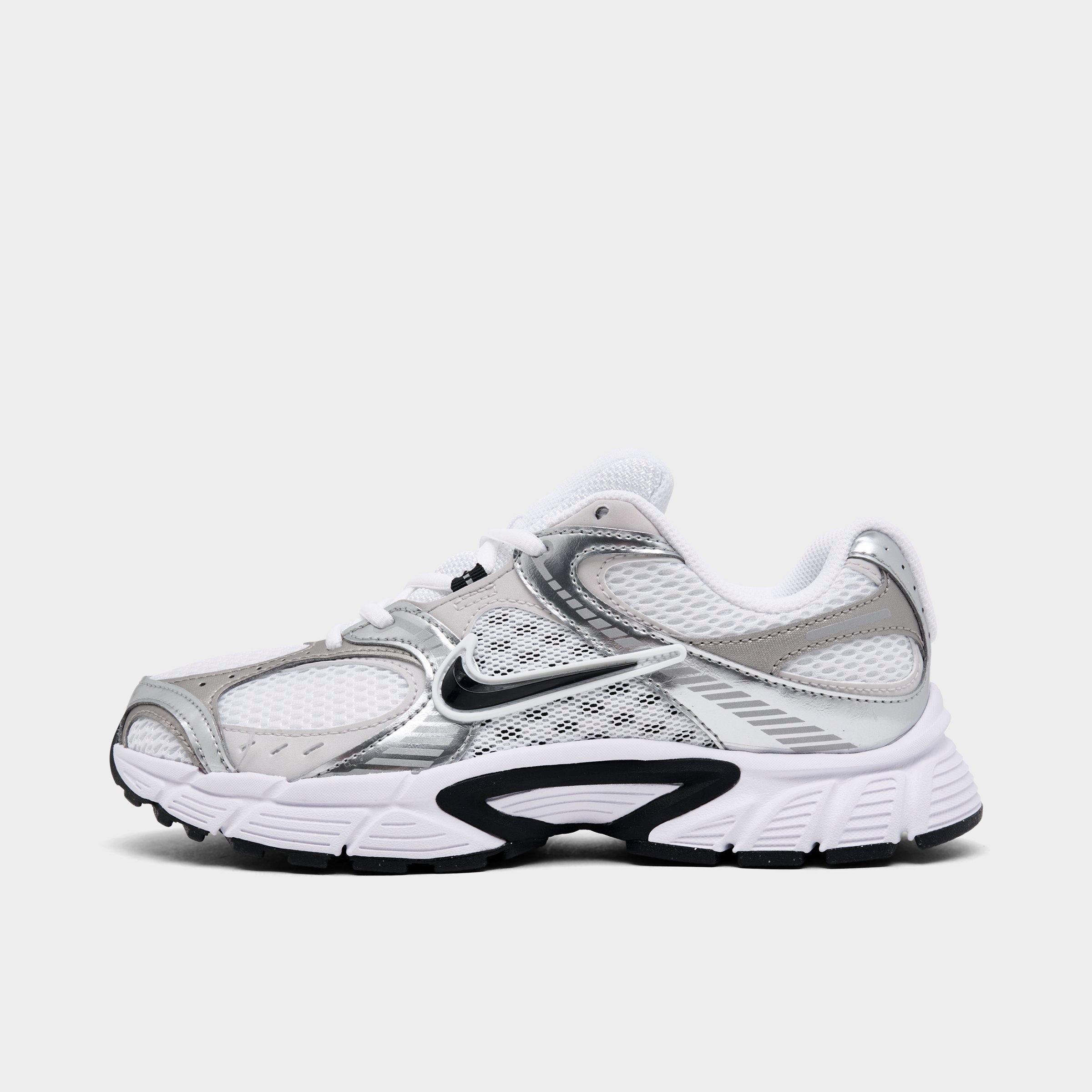 Nike V5 RNR Casual Shoes