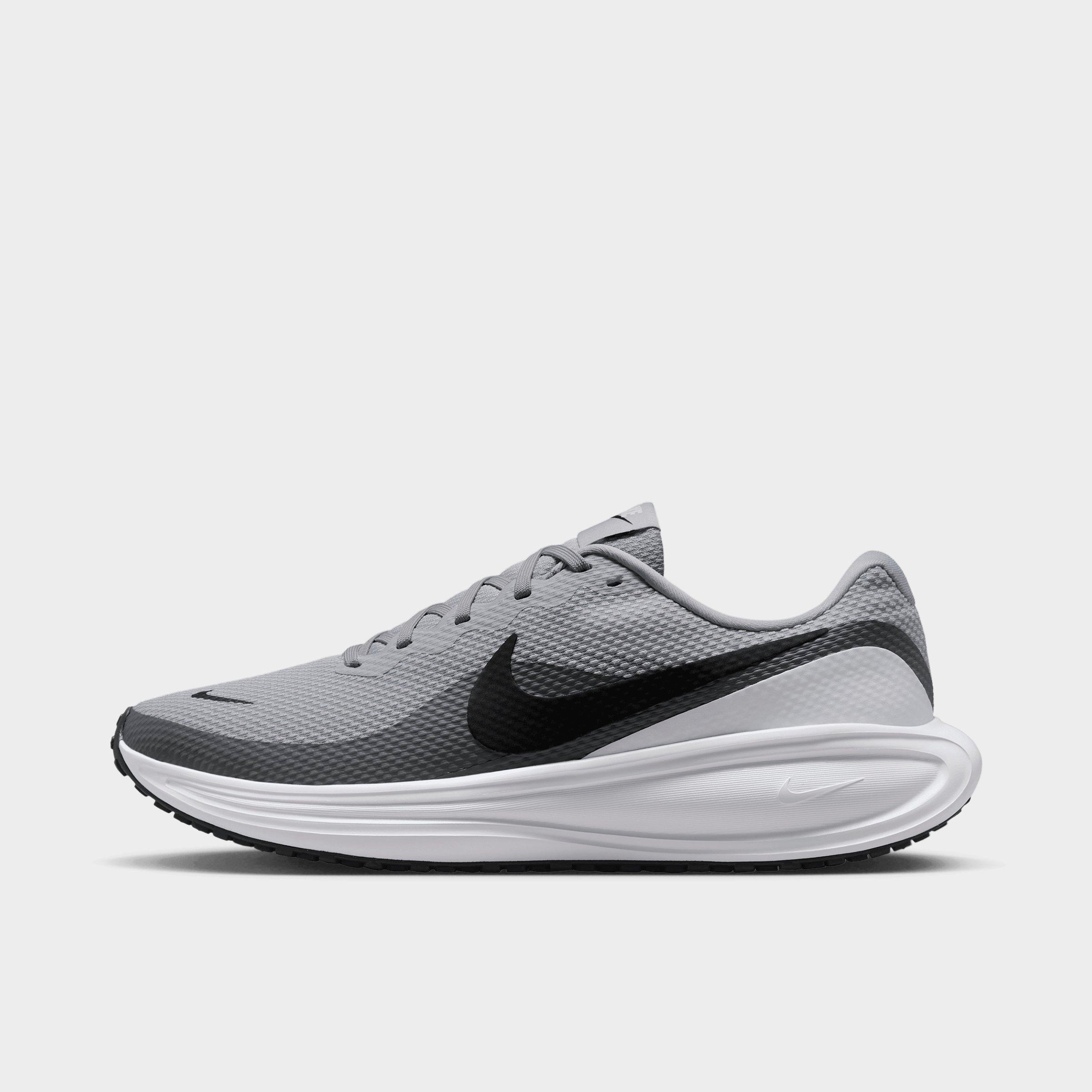 Nike Revolution 8 Running Shoes