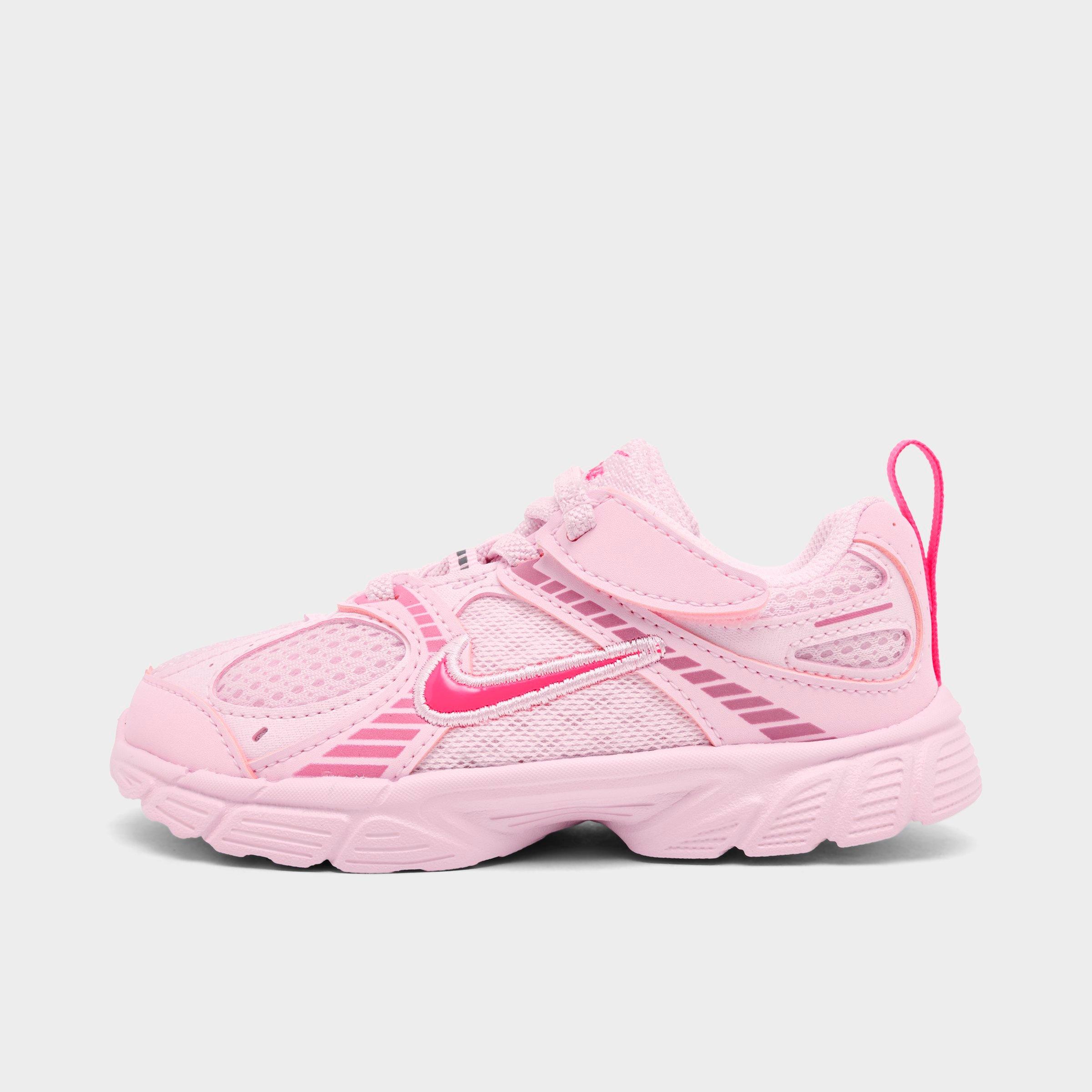 Nike V5 RNR Stretch Lace Casual Shoes