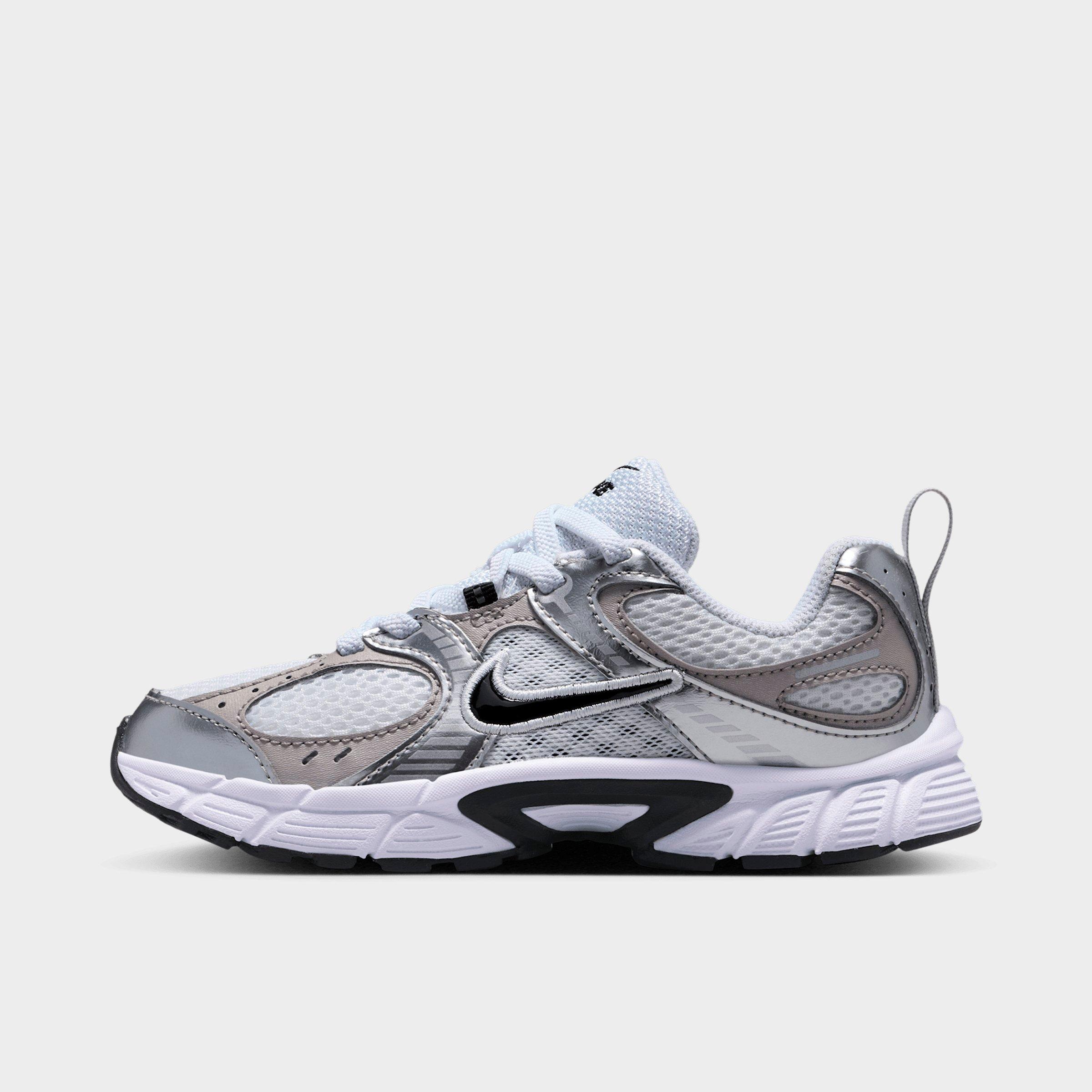 Nike V5 RNR Stretch Lace Casual Shoes