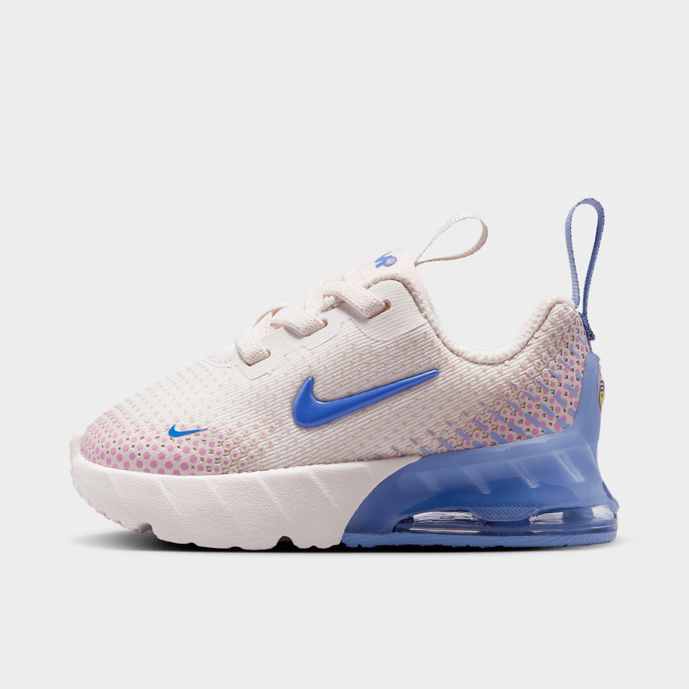 Nike Air Max Phoenix Stretch Lace Casual Shoes