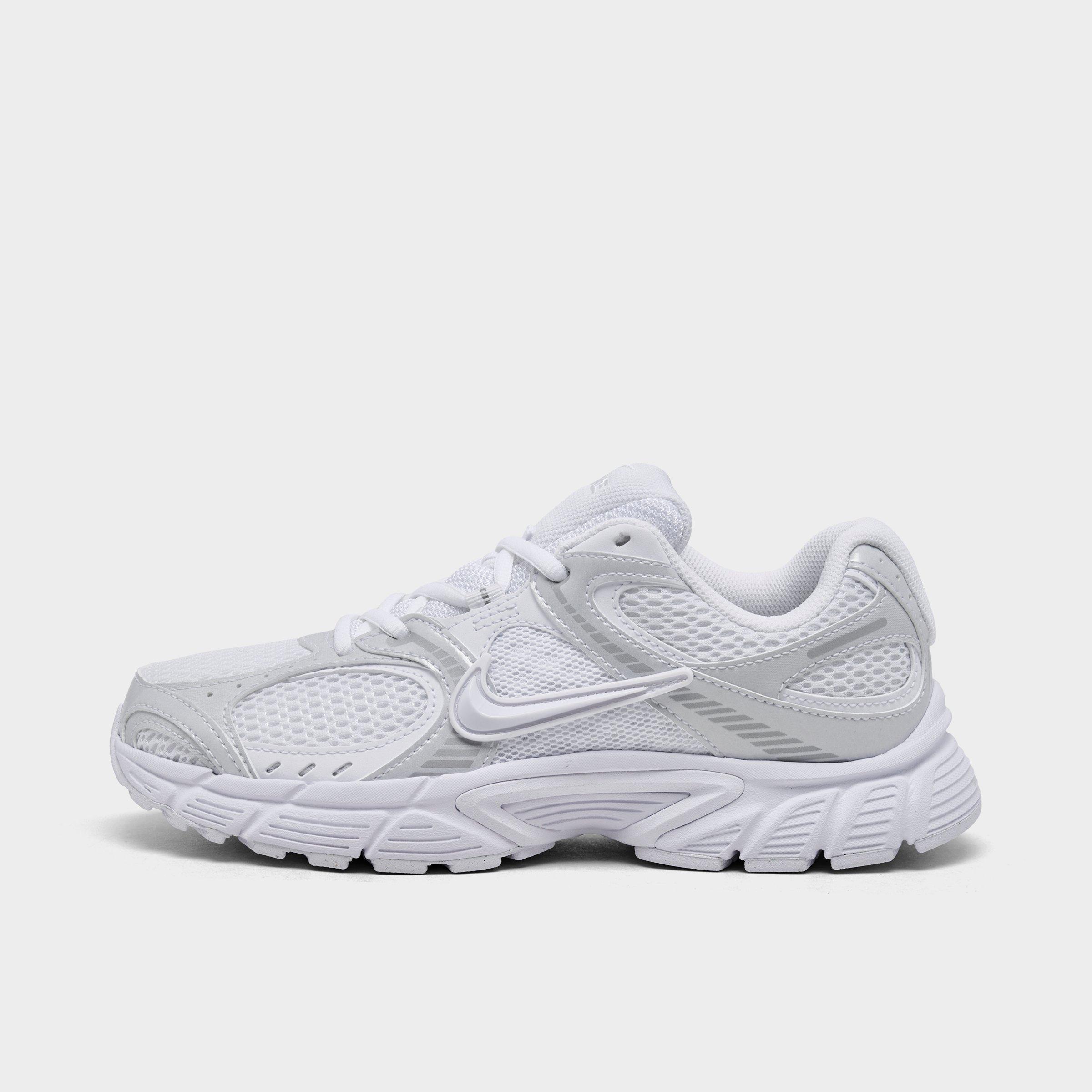 Nike V5 RNR Casual Shoes