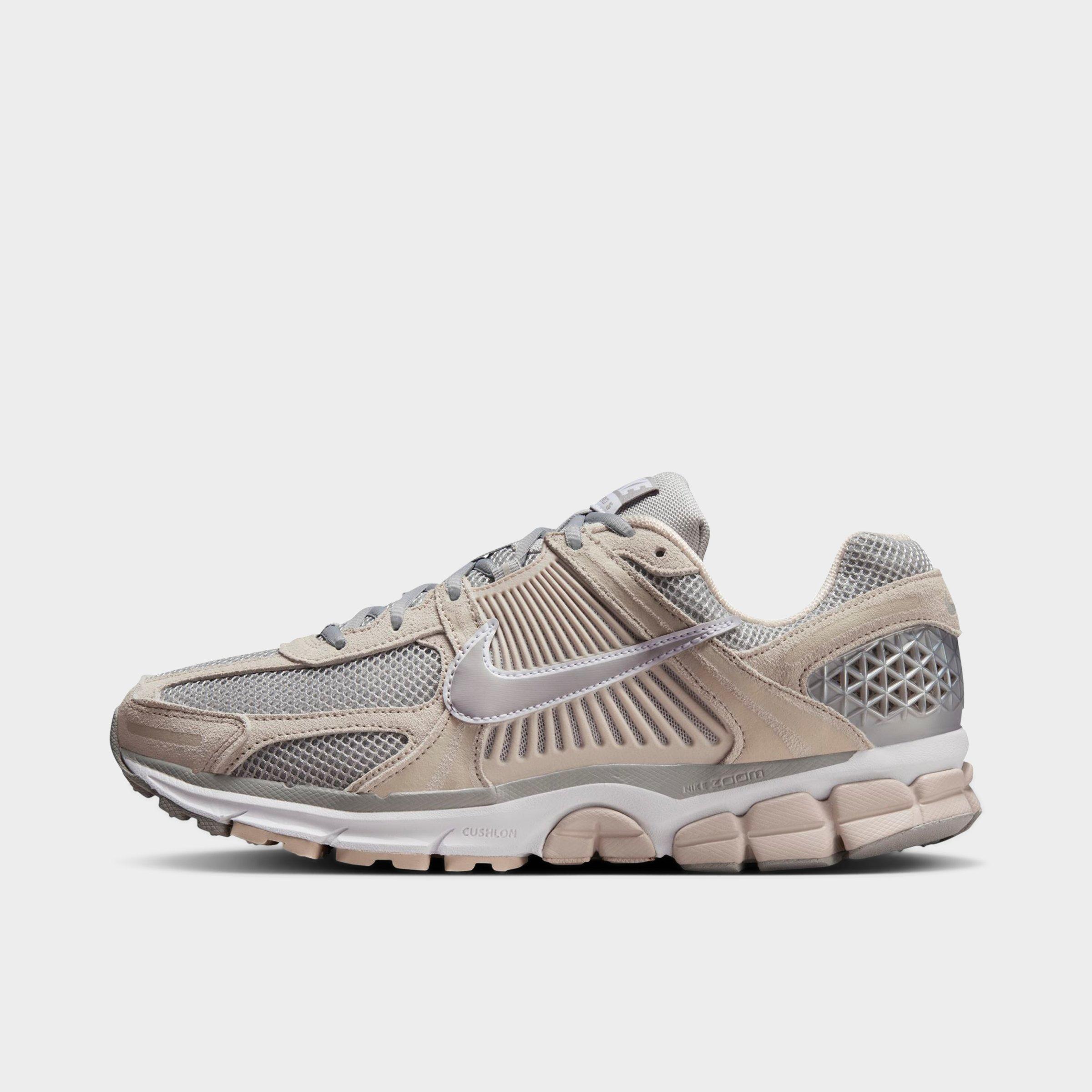 Nike Zoom Vomero 5 Casual Shoes