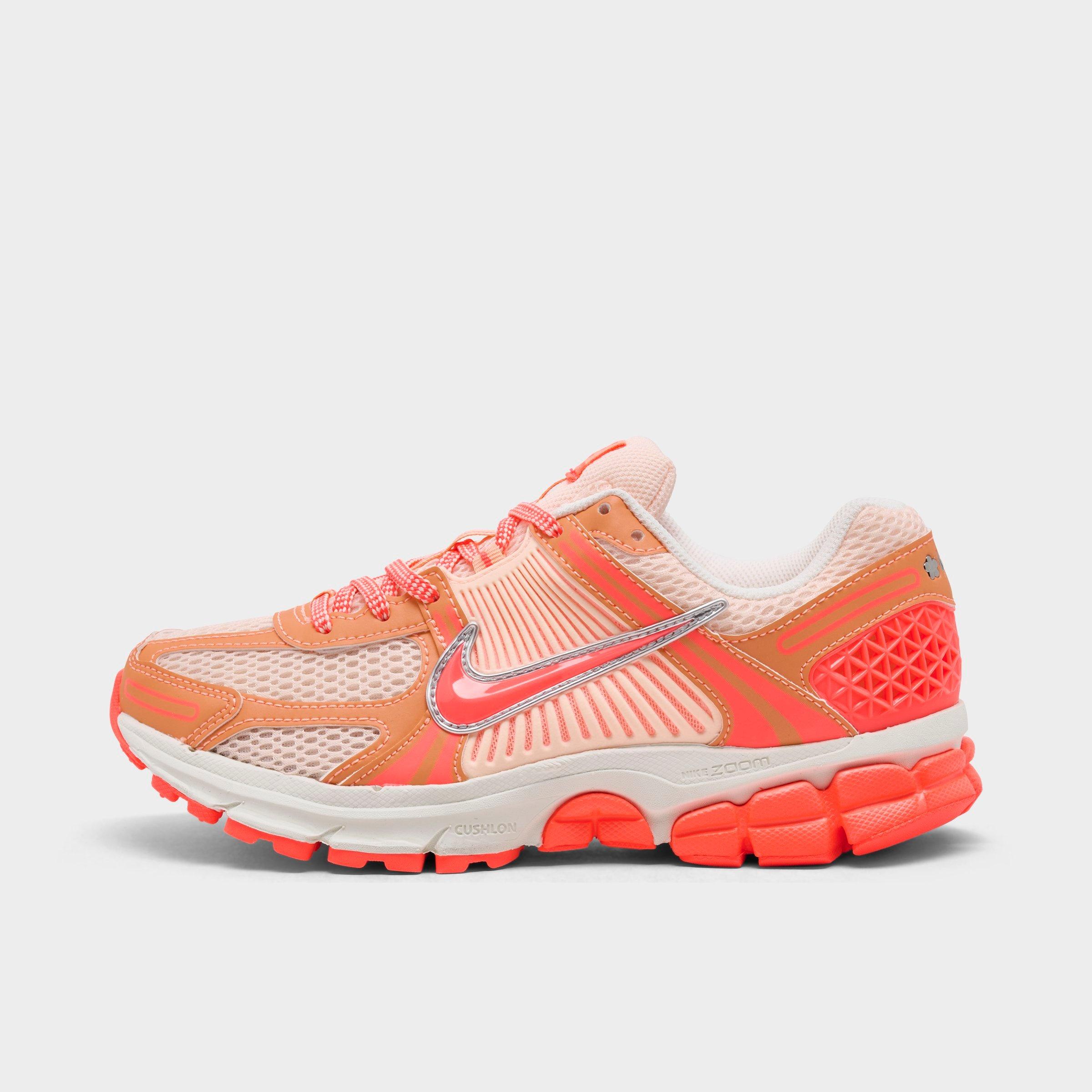 Nike Zoom Vomero 5 Casual Shoes