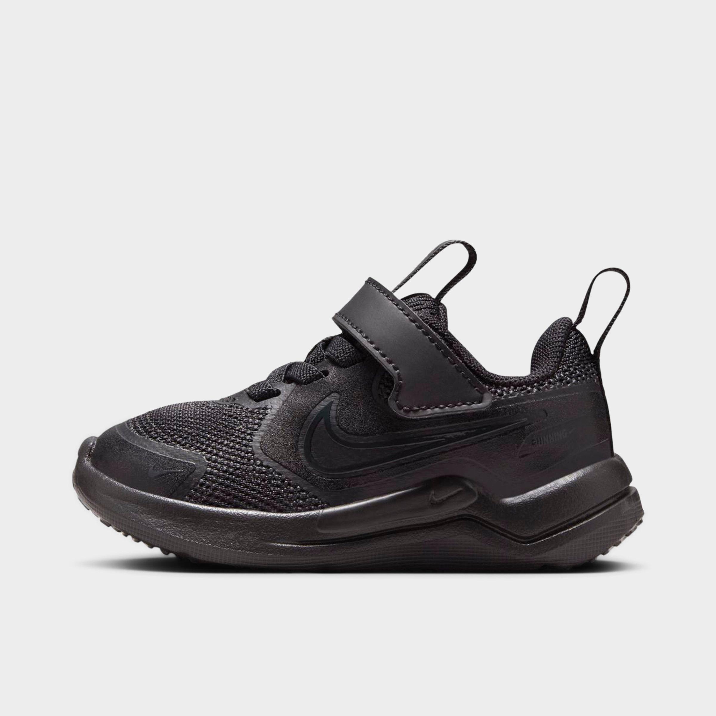 Nike Cosmic Runner Stretch Lace Casual Shoes