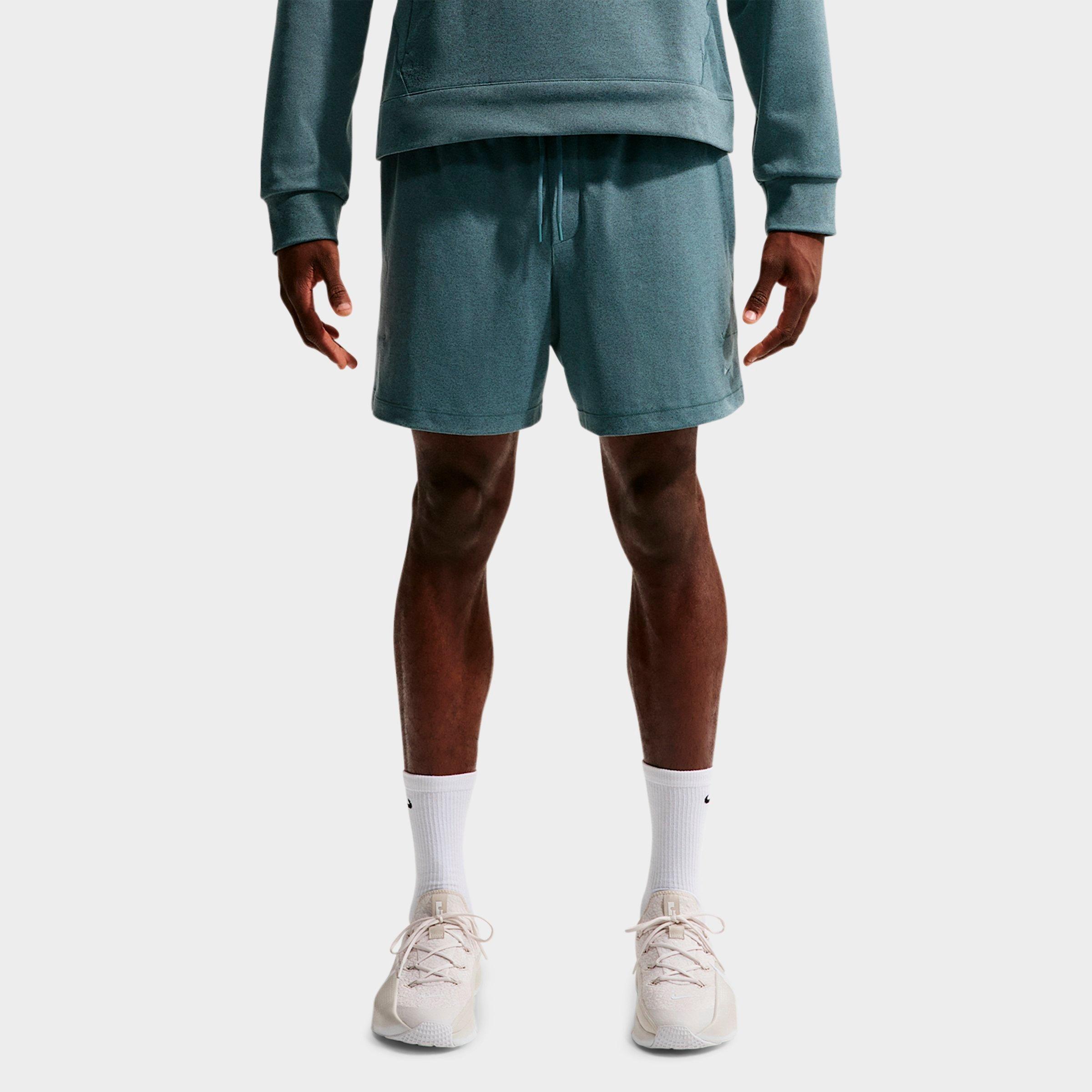 Nike Primary NanoKnit Dri-FIT 7" Performance Shorts
