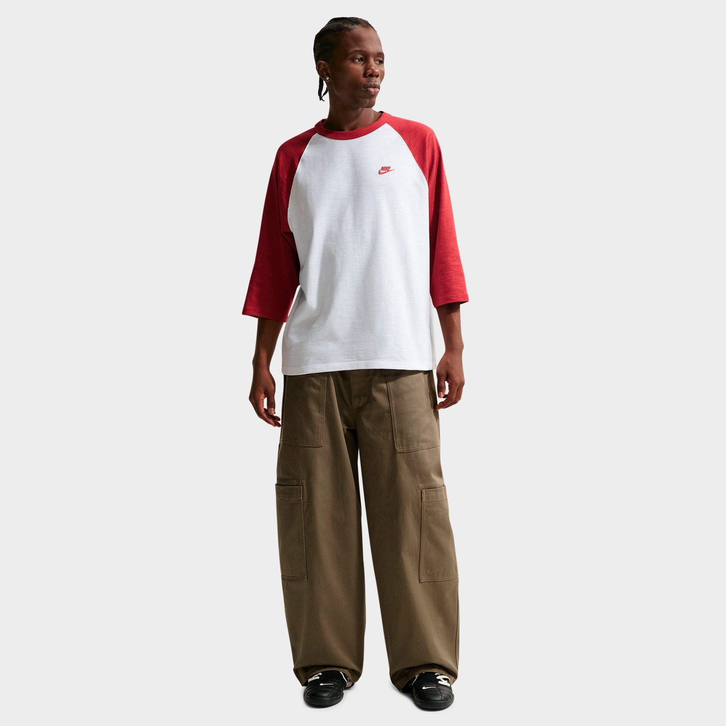 Nike Sportswear Club Three Quarter-Sleeve Raglan Top