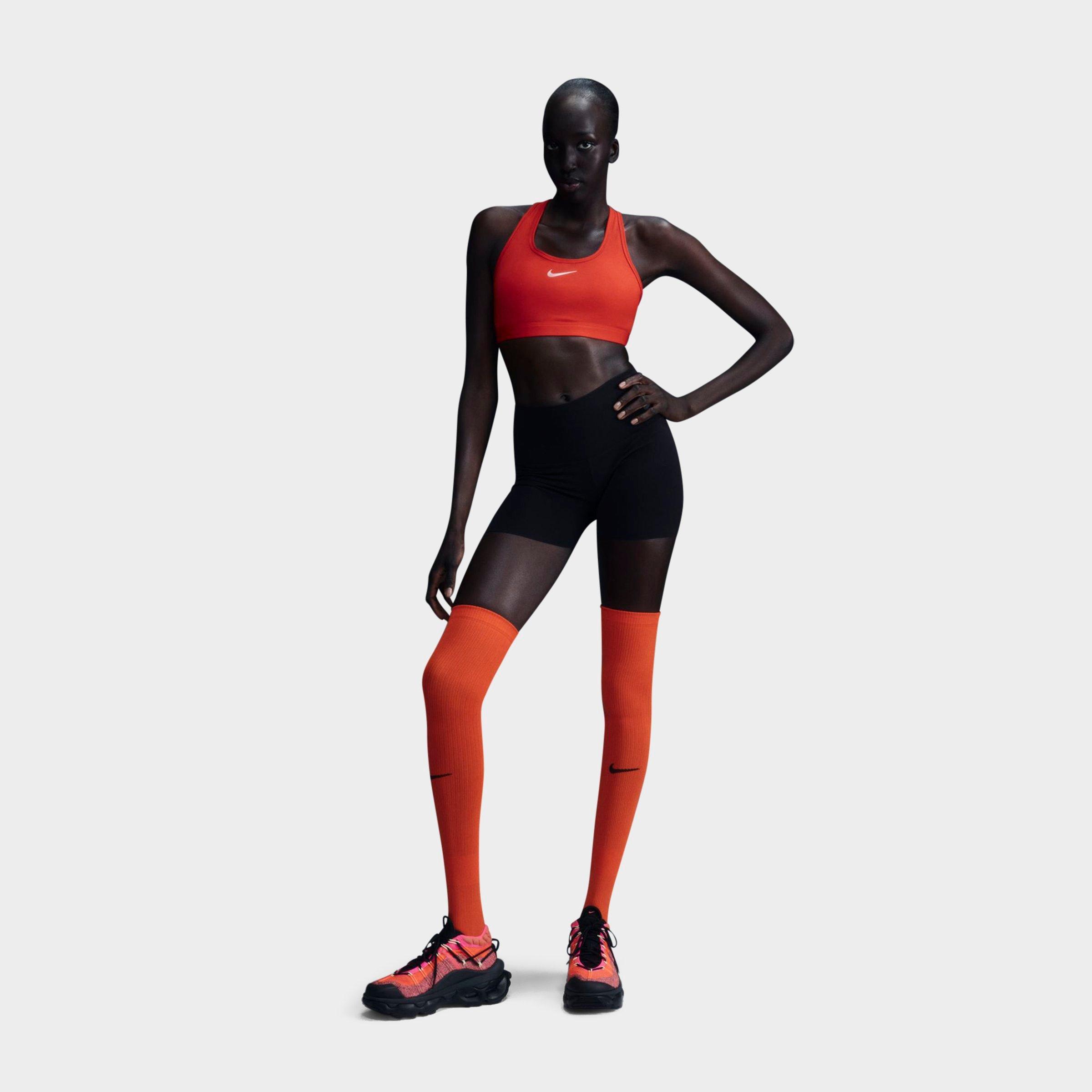 Nike Swoosh Medium Support Sports Bra