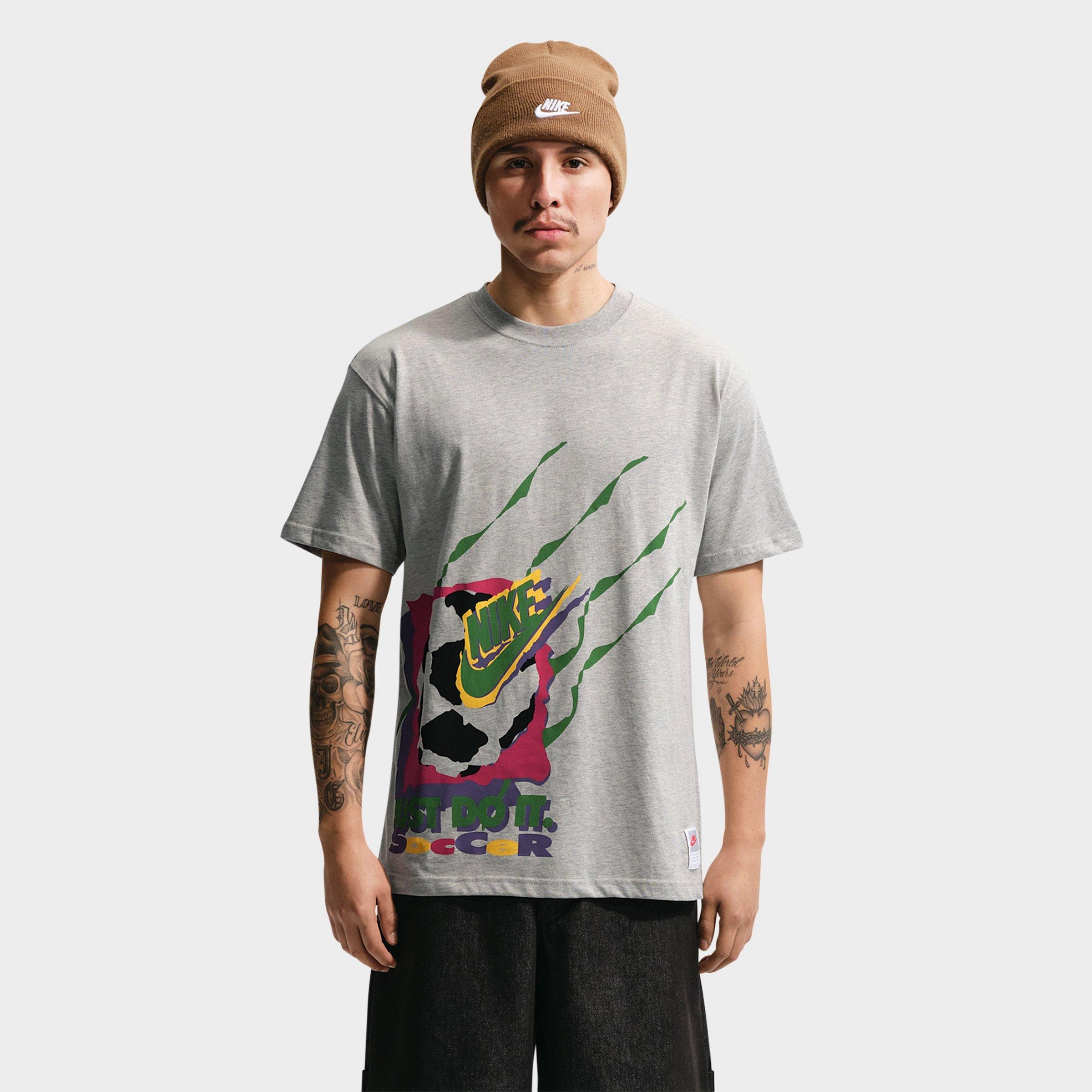 Nike Sportswear Soccer DNA Retro Graphic T-Shirt