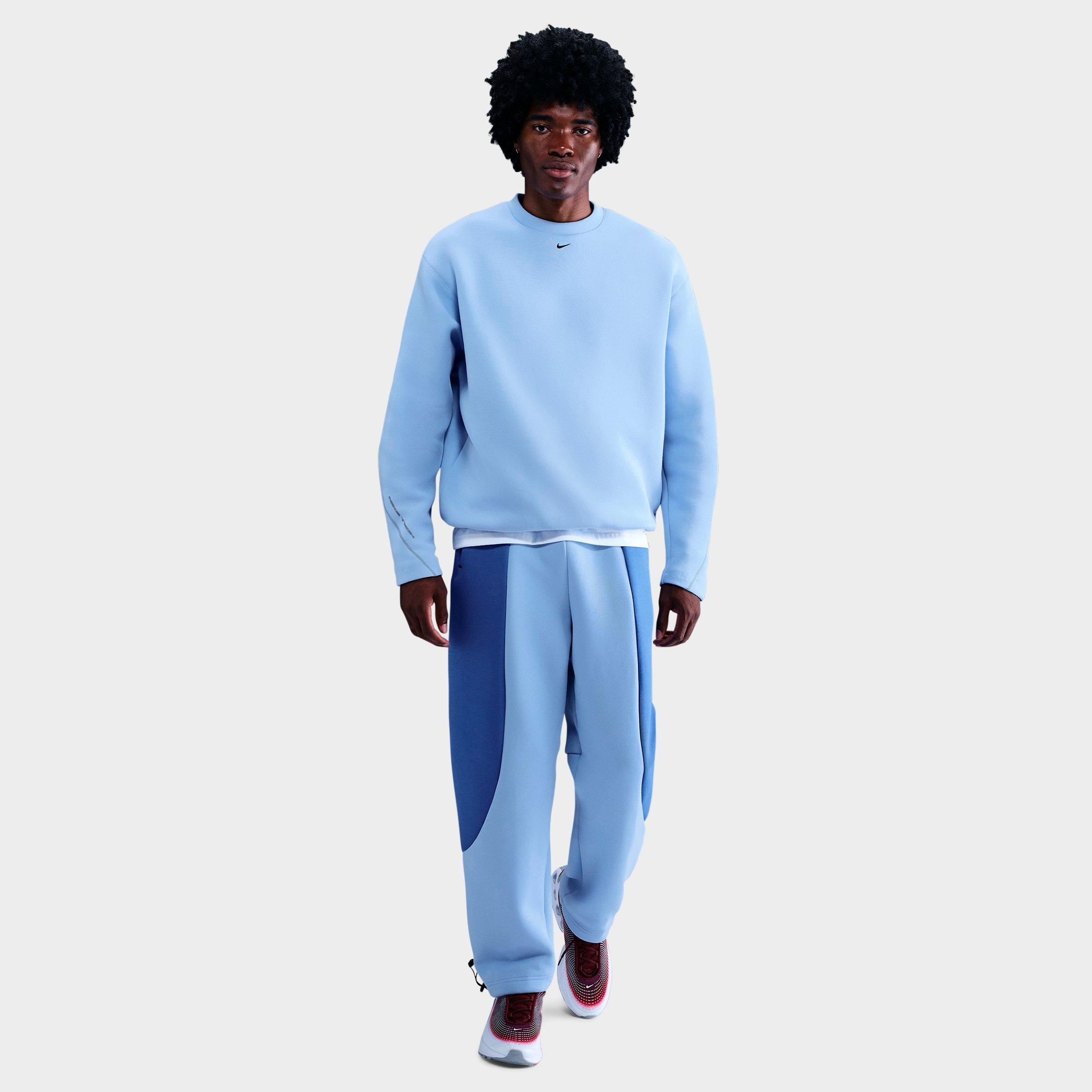 Nike Tech Fleece Loose Fit Crewneck Sweatshirt