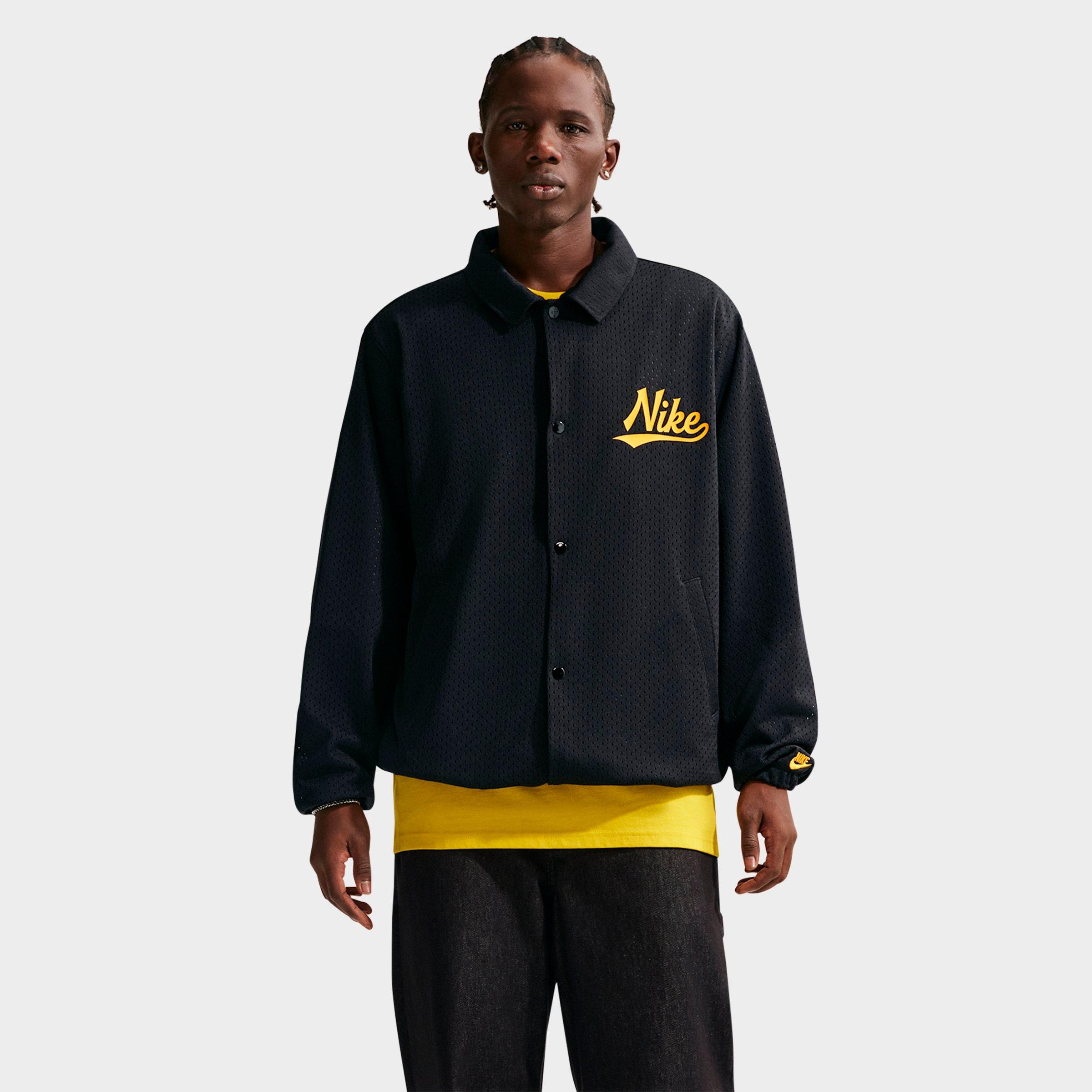 Nike Sportswear Club Coaches Jacket