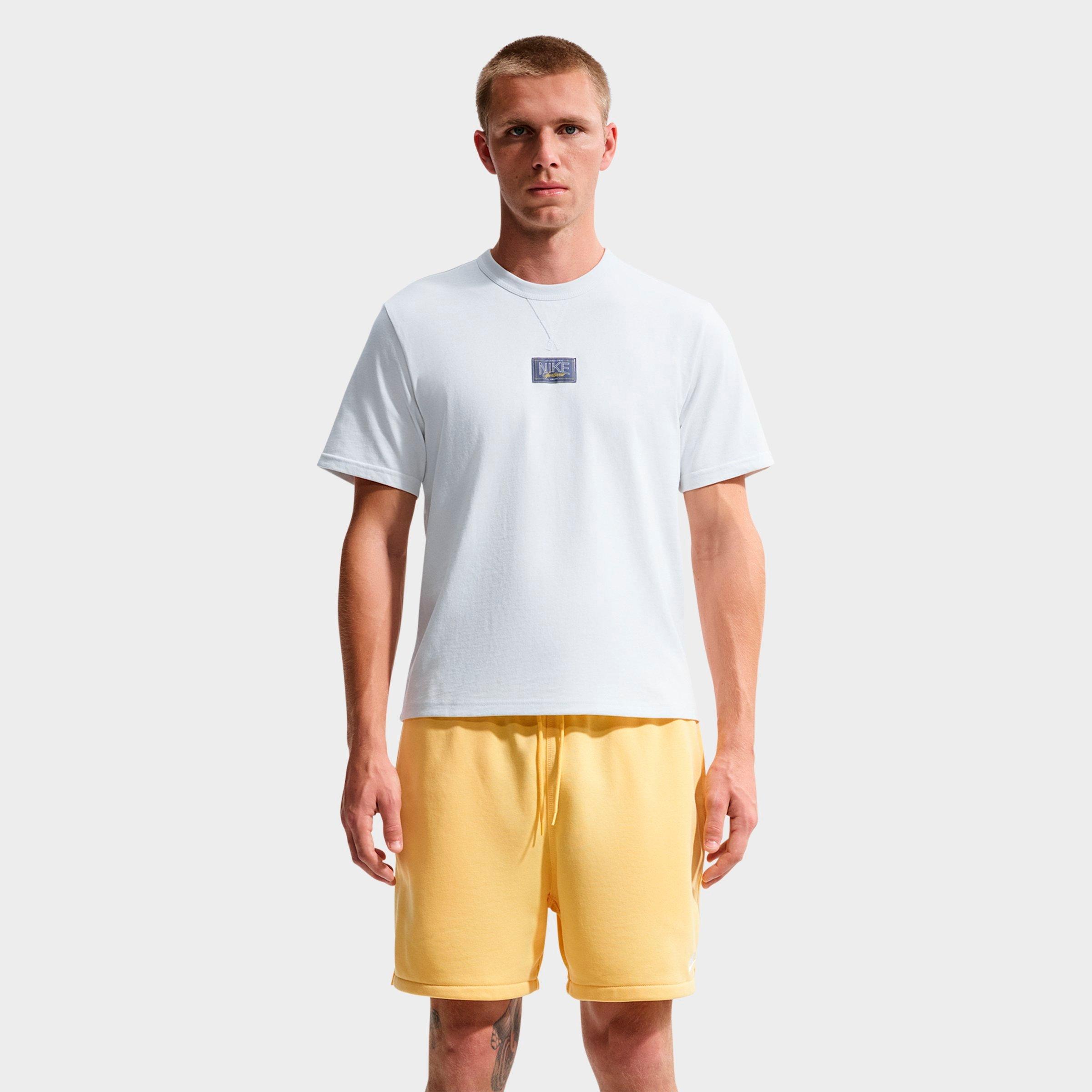 Nike Sportswear Tailored Premium Patch T-Shirt