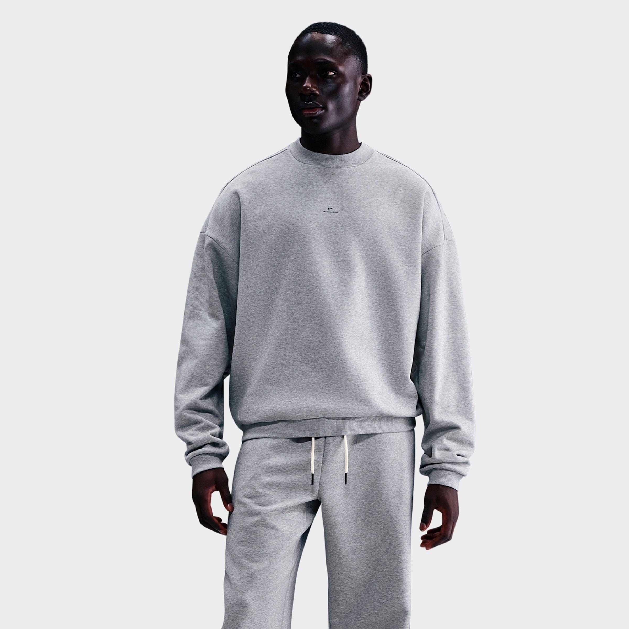 Nike Standard Issue Therma-FIT Basketball Crewneck Sweatshirt