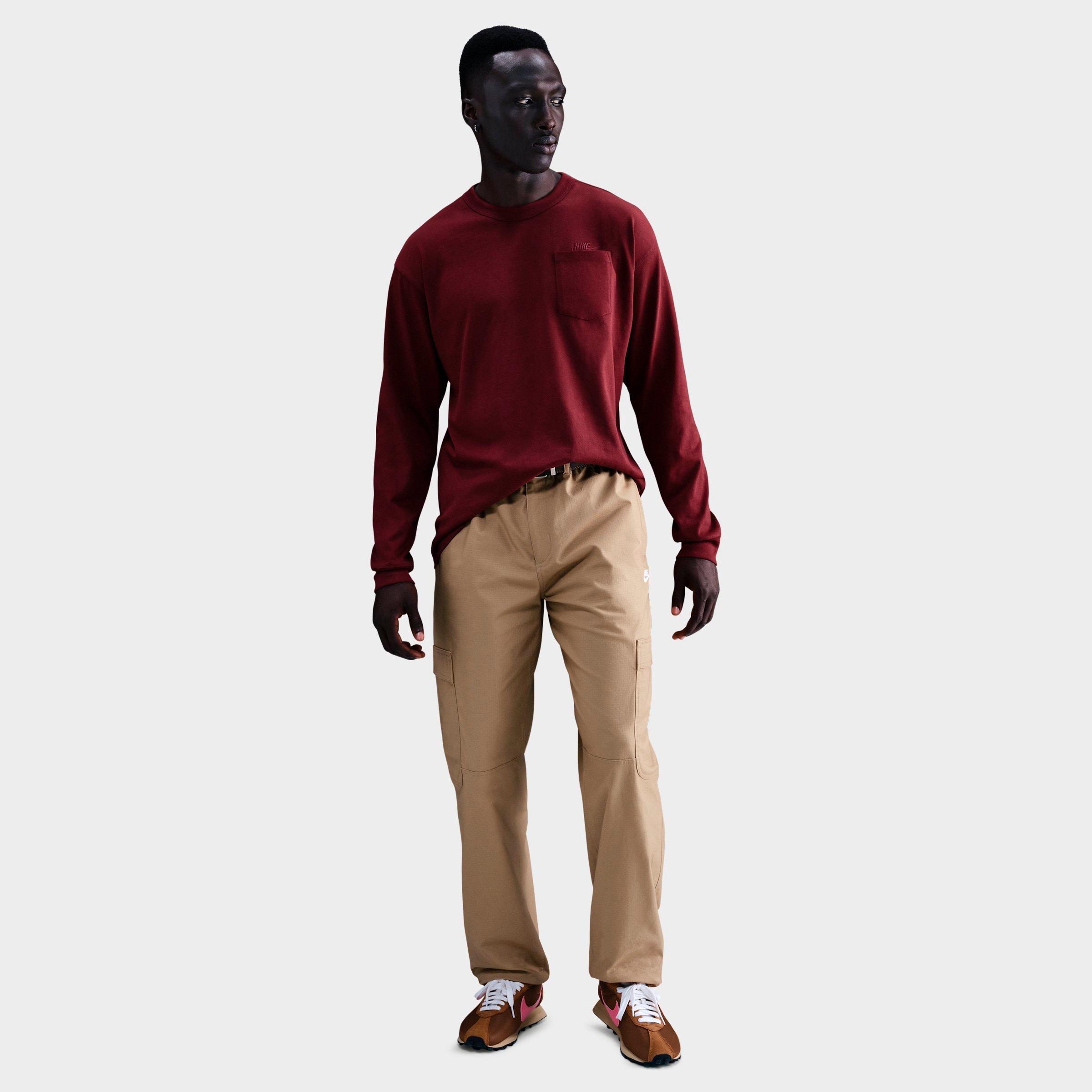 Nike Sportswear Premium Essentials Long-Sleeve Pocket T-Shirt