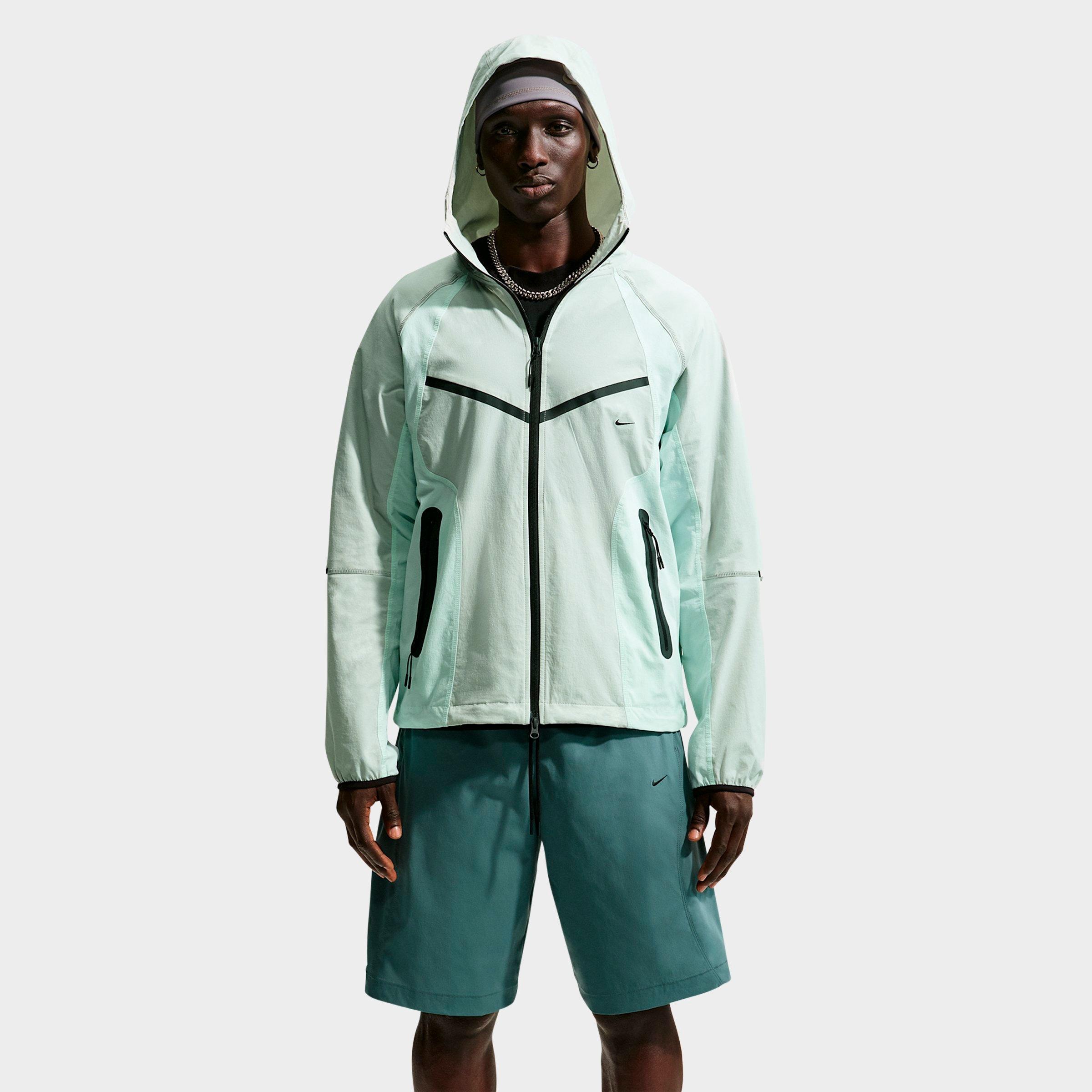 Nike Tech Dri-FIT Woven Windrunner Loose Jacket