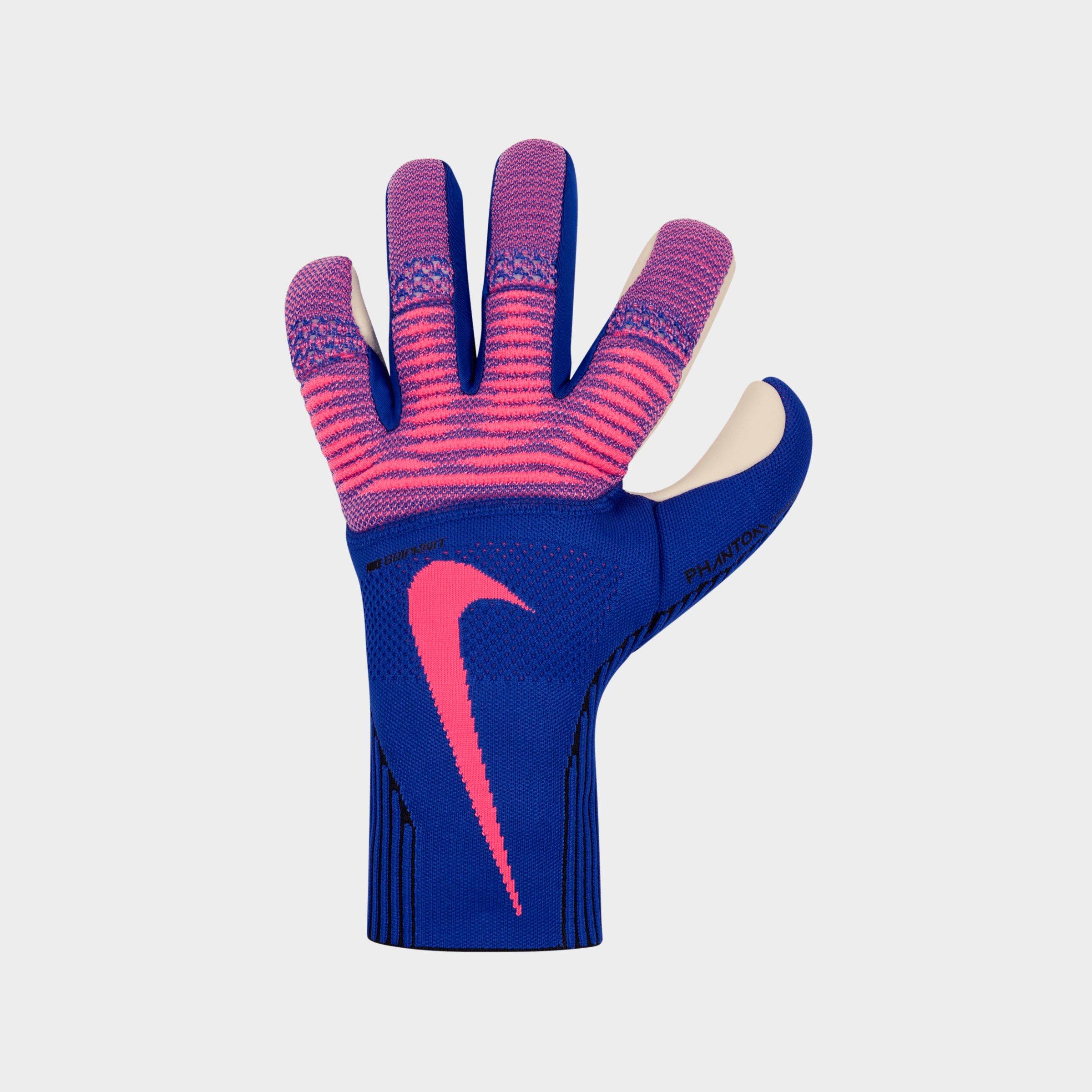 Nike Phantom Dynamic Fit Goalkeeper Soccer Gloves