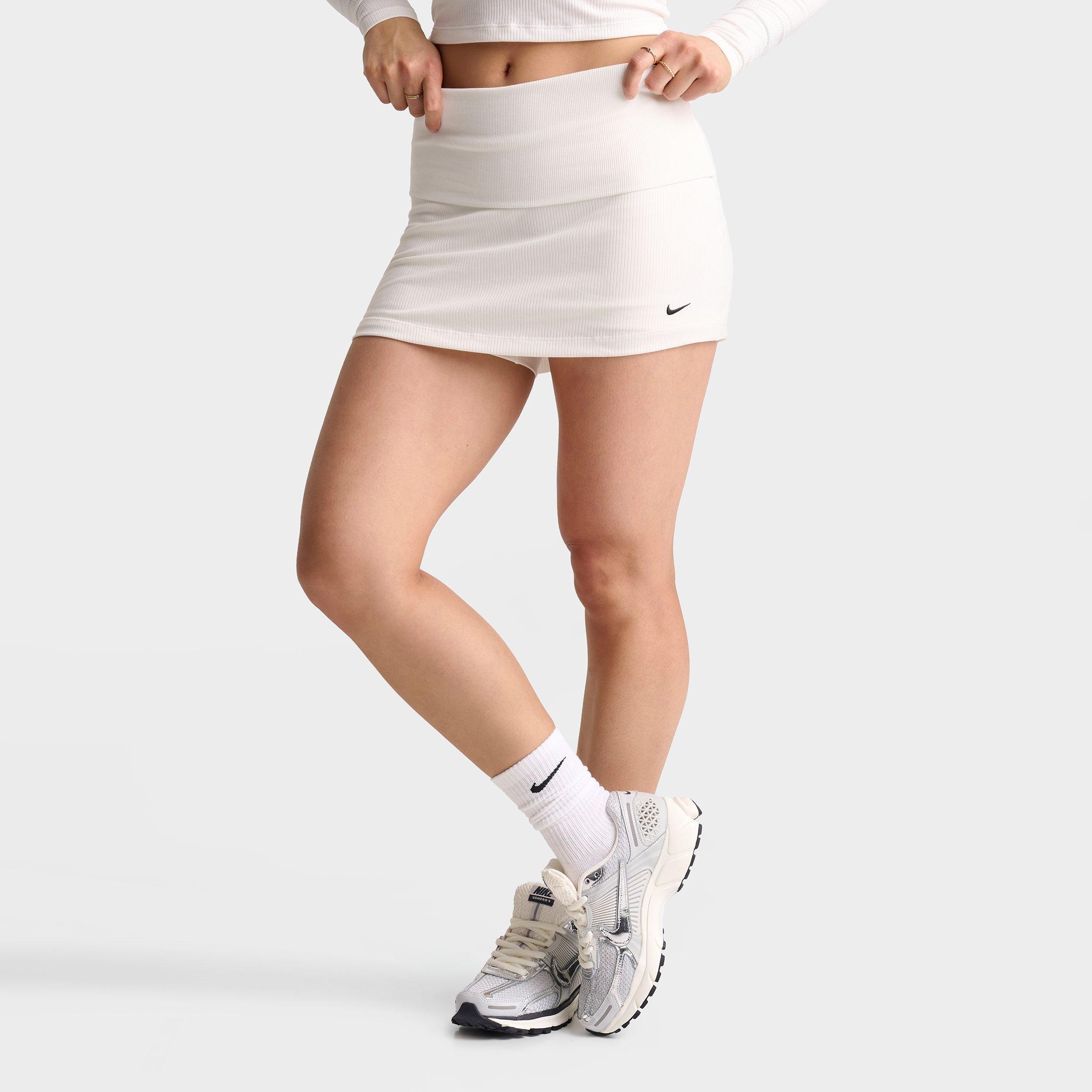 Nike Sportswear Chill Knit Mid-Rise Tight Ribbed Skort