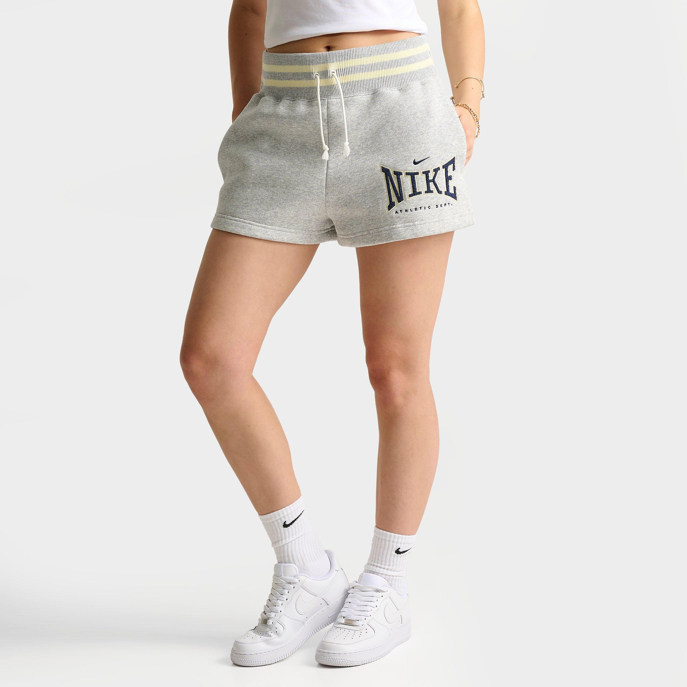 Nike Sportswear Phoenix Fleece 4" High-Waisted Shorts