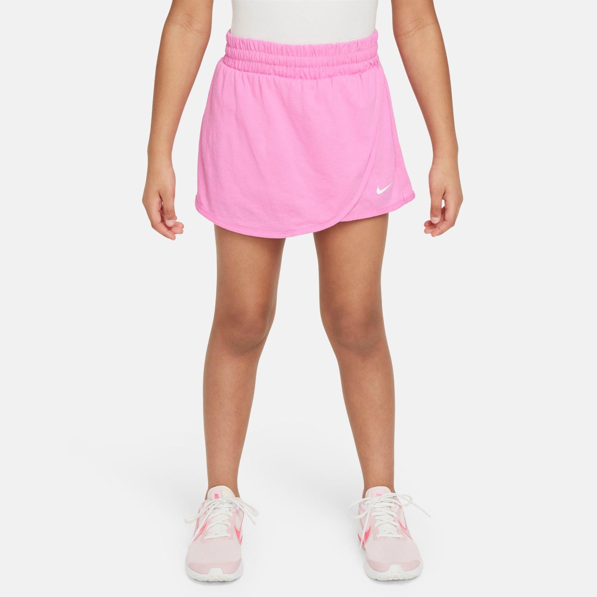 Nike Breezy Mid-Rise Skort