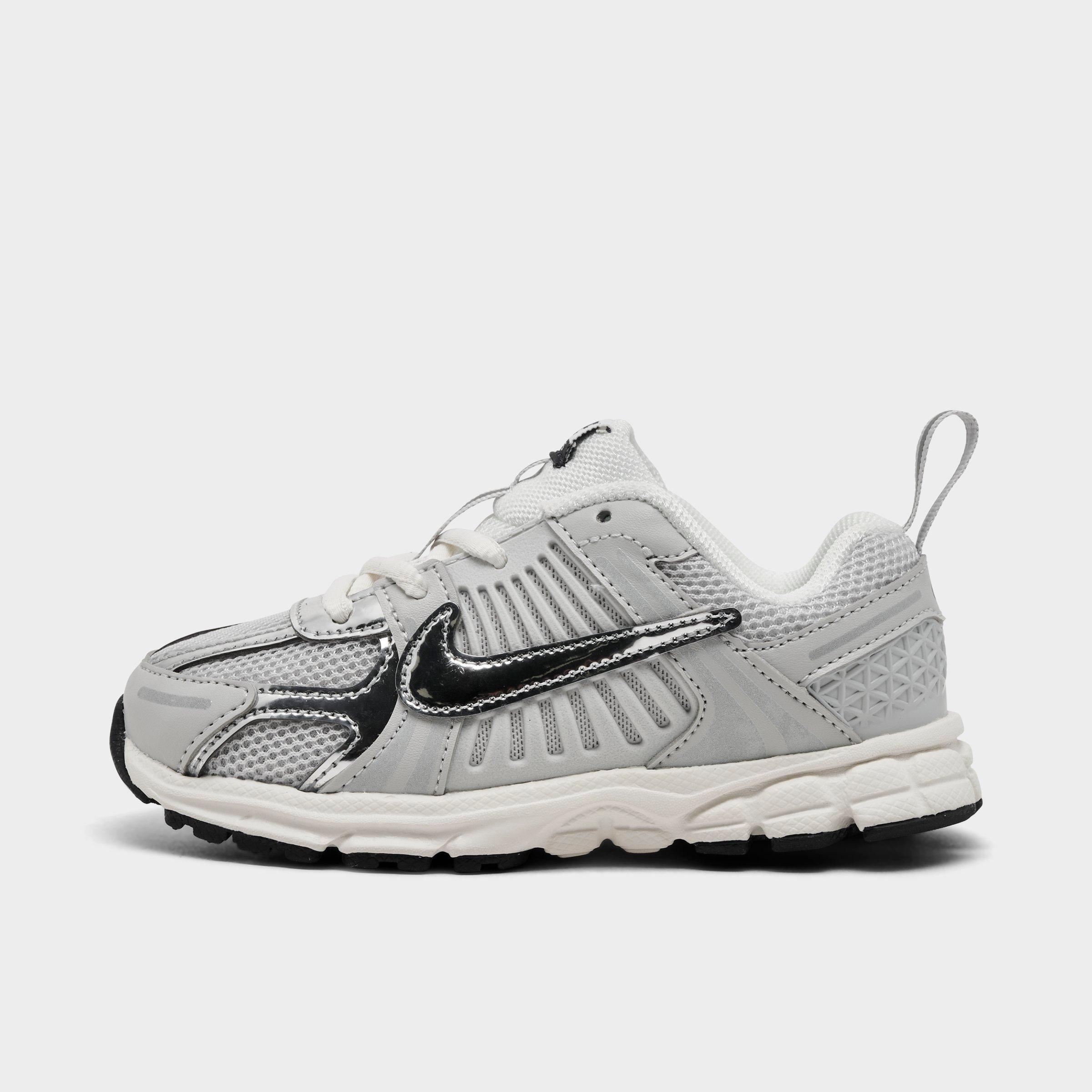 Nike Vomero 5 Casual Shoes