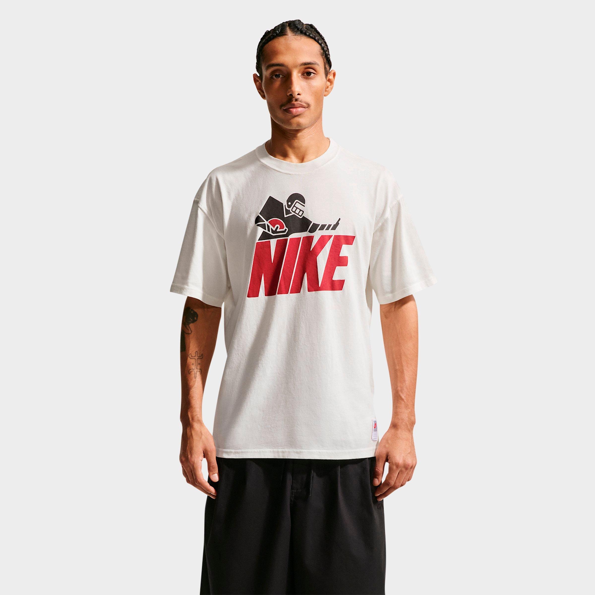 Nike Sportswear Air It Out Graphic T-Shirt