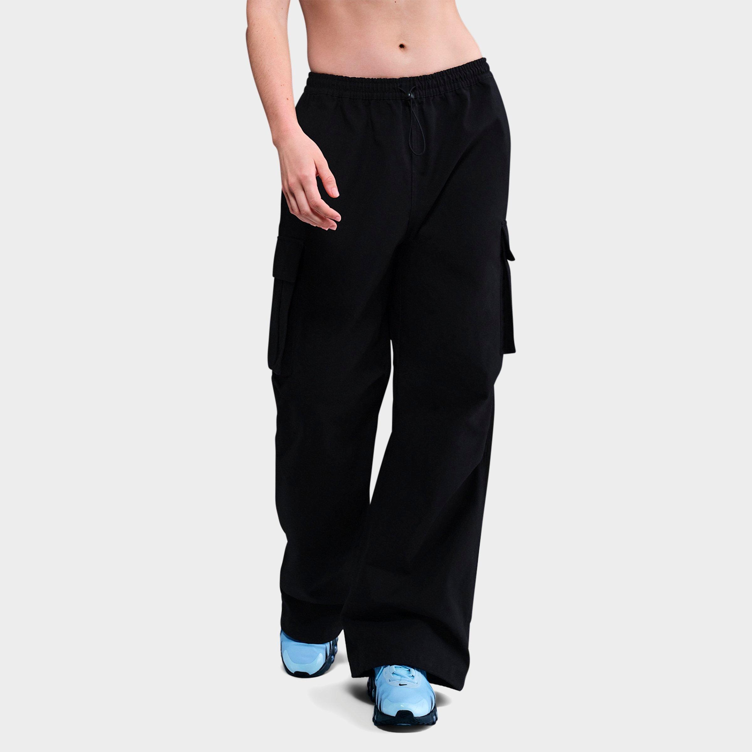 Nike Sportswear Mid-Rise Oversized Woven Cargo Pants
