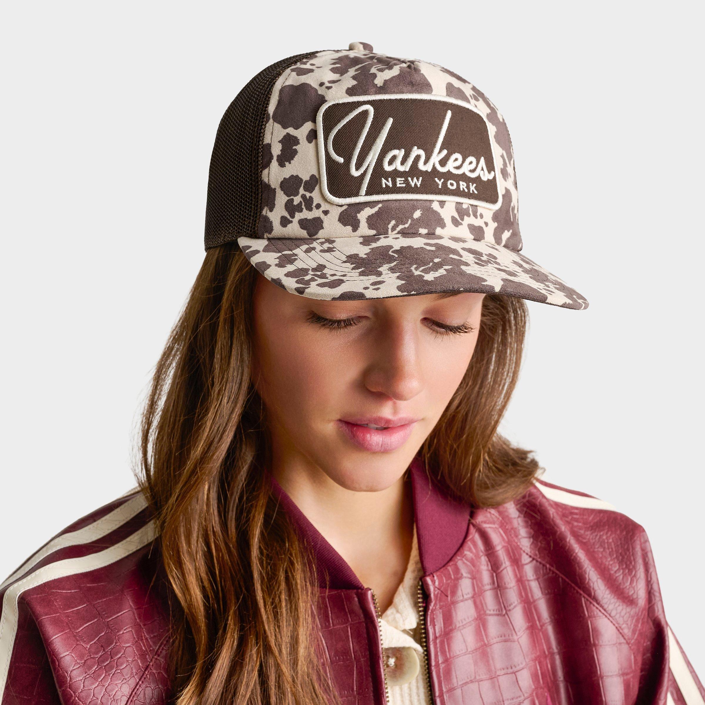 47 New York Yankees MLB Bessie HITCH Trucker Hat