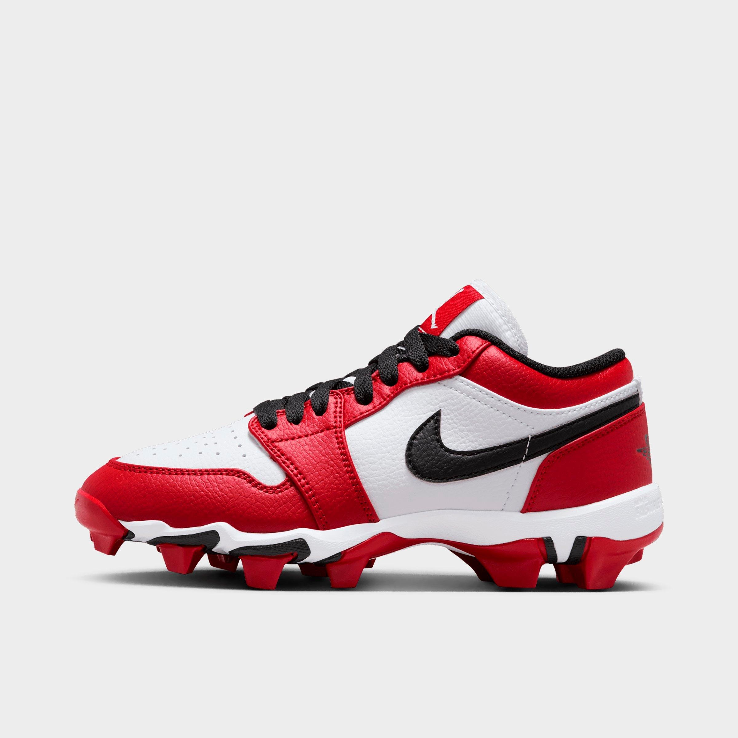 Air Jordan Retro 1 Low Cleats