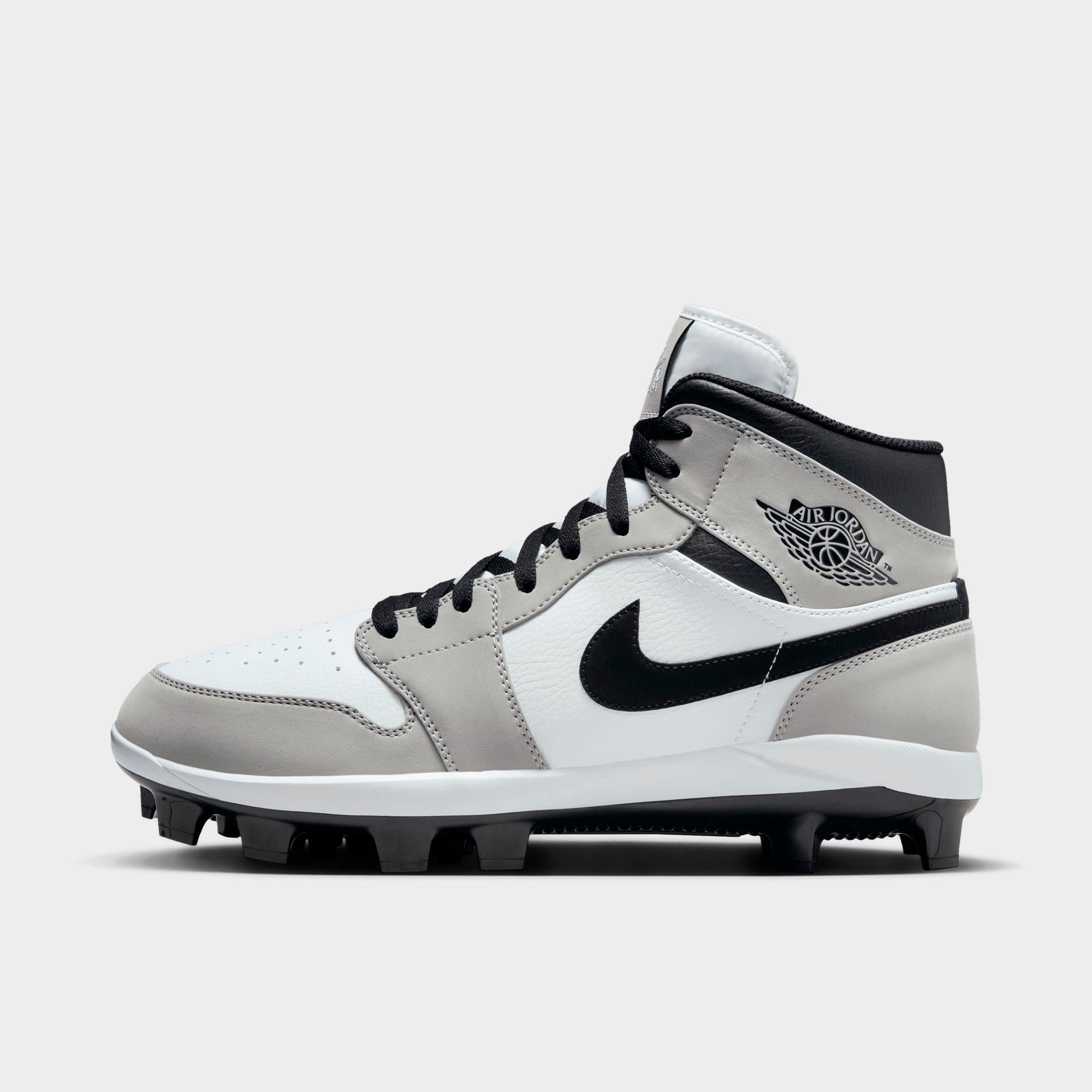Air Jordan 1 Retro MCS Baseball Cleats