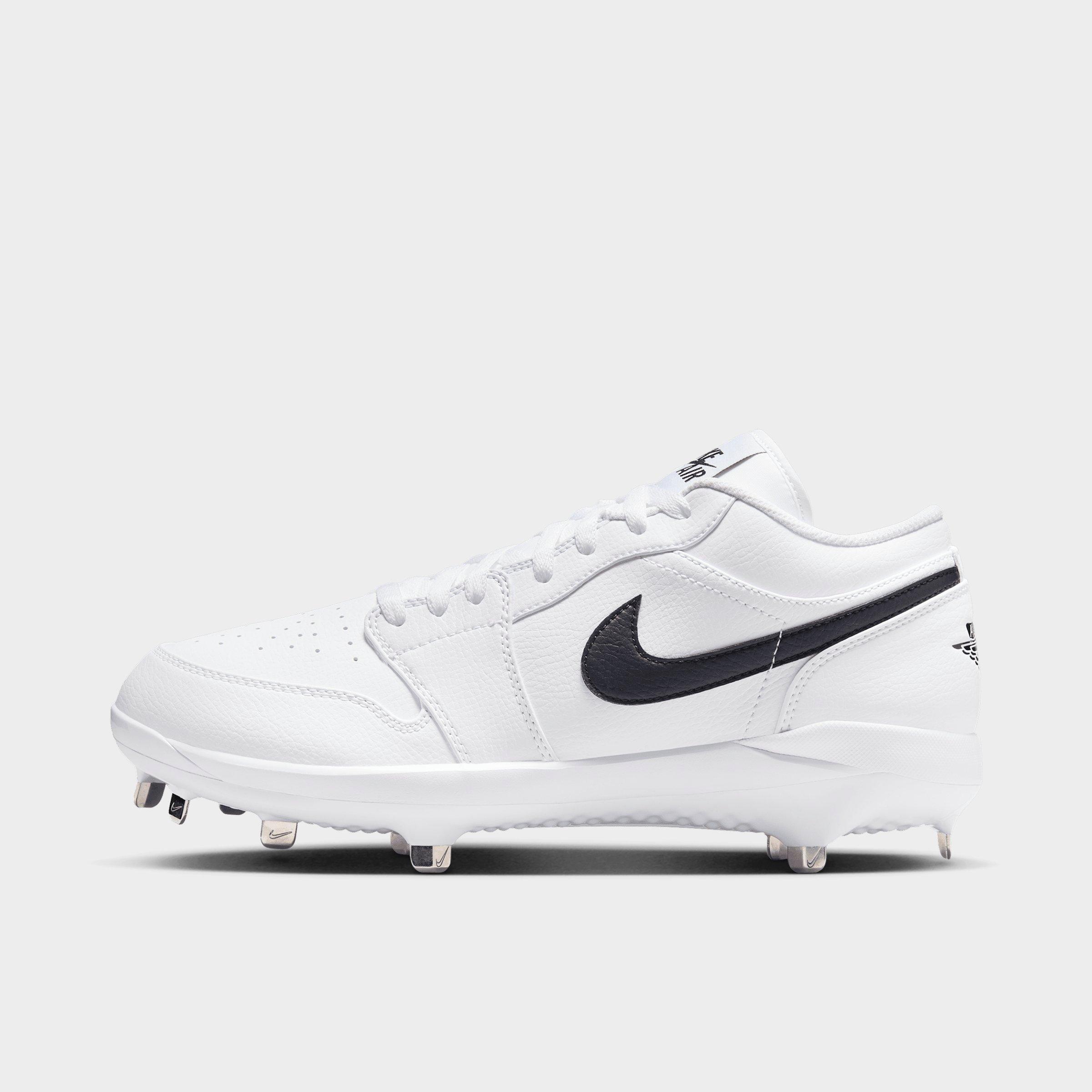 Air Jordan 1 Retro Low Metal Baseball Cleats