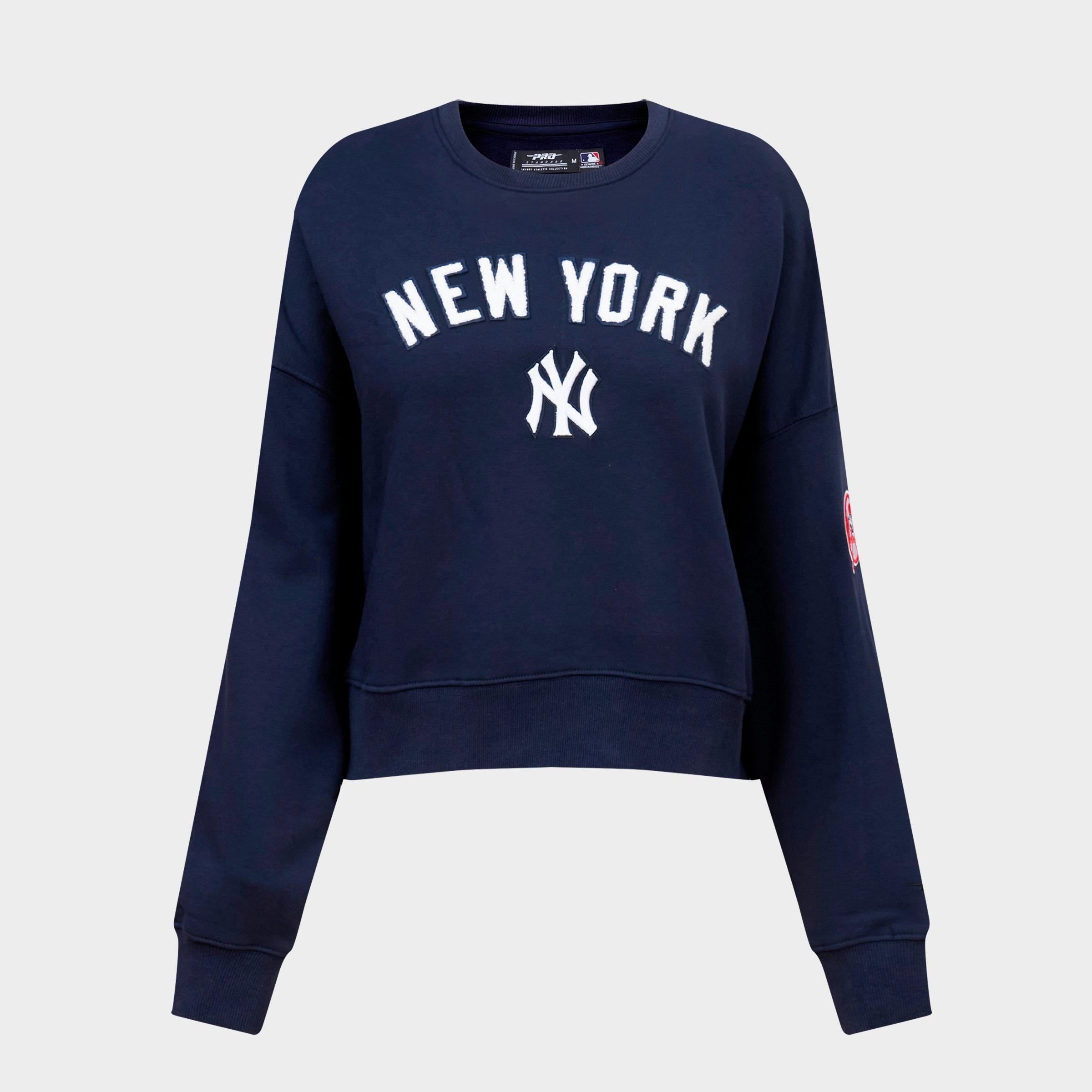 Pro Standard New York Yankees MLB Classic Fleece Crewneck Sweatshirt