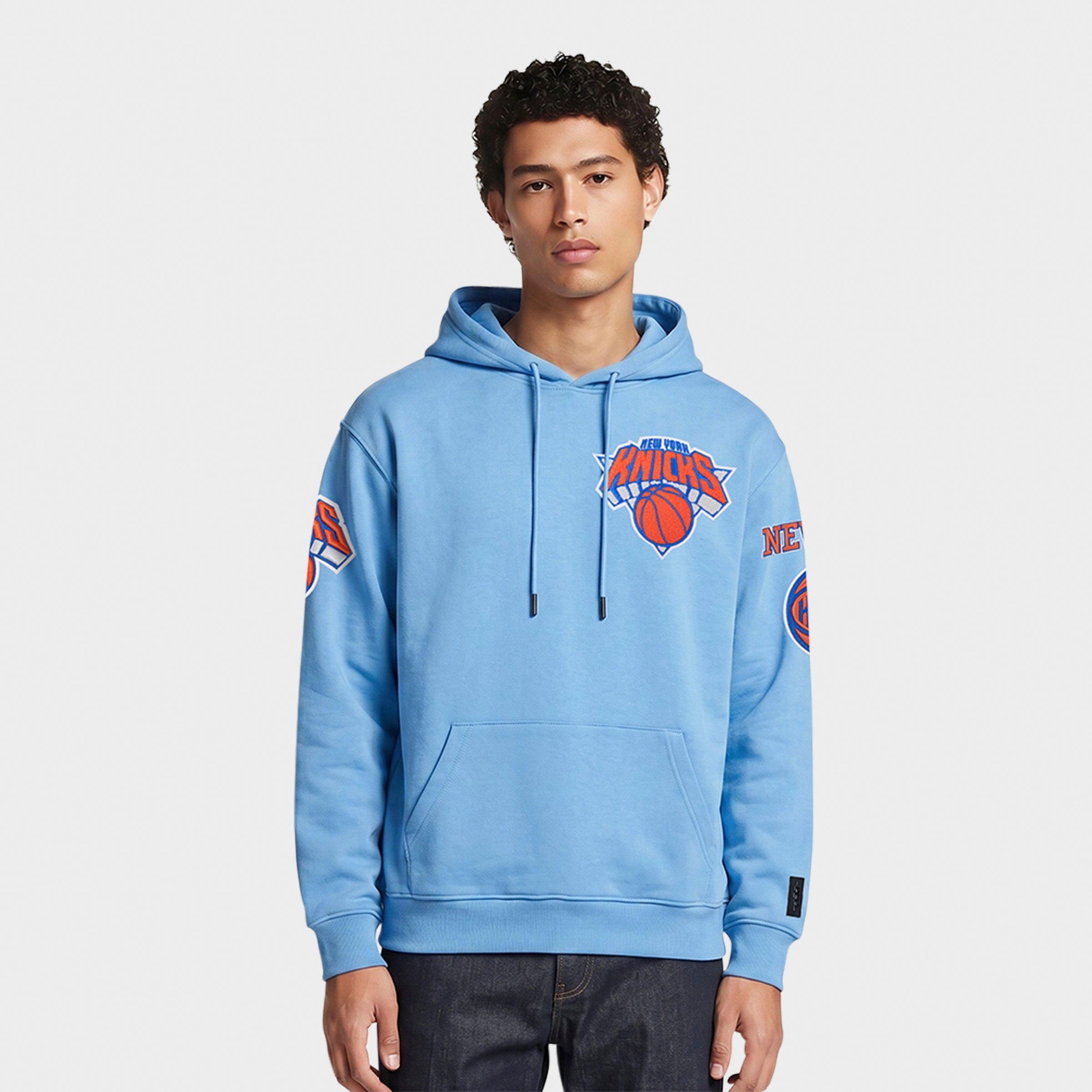 Pro Standard New York Knicks NBA Classic Chenille Pullover Hoodie
