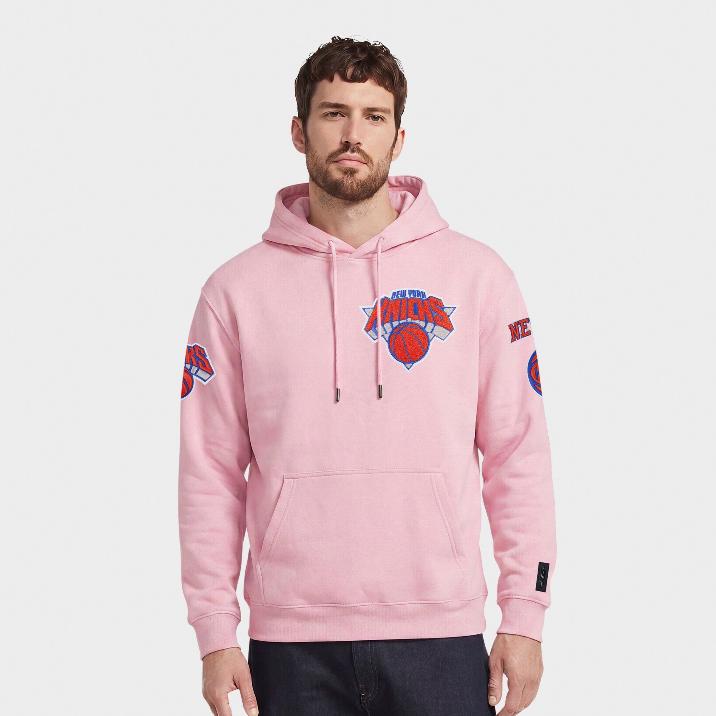 Pro Standard New York Knicks NBA Classic Chenille Pullover Hoodie