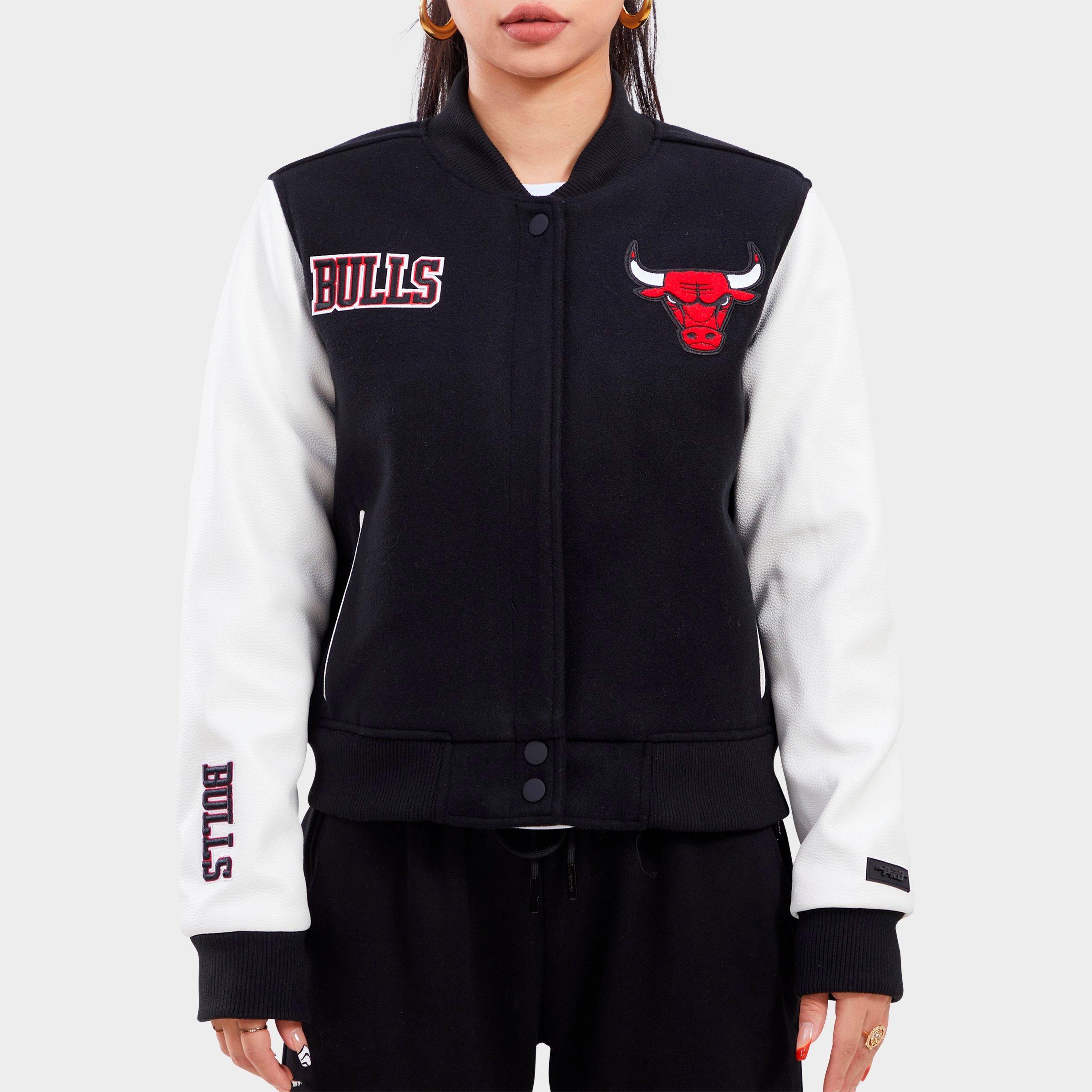 Pro Standard Chicago Bulls NBA Classic Wool Varsity Jacket