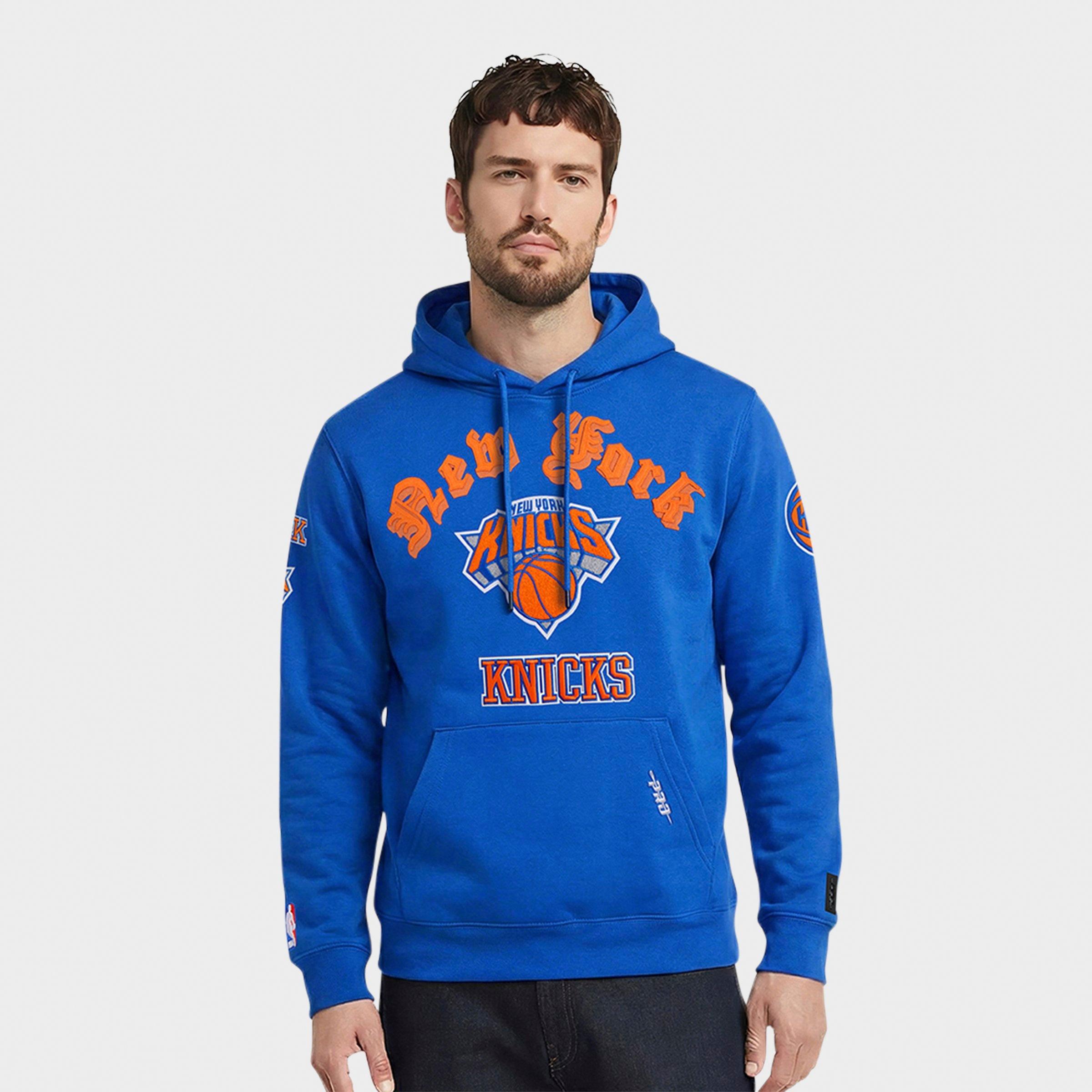 Pro Standard New York Knicks NBA Old English Fleece Pullover Hoodie