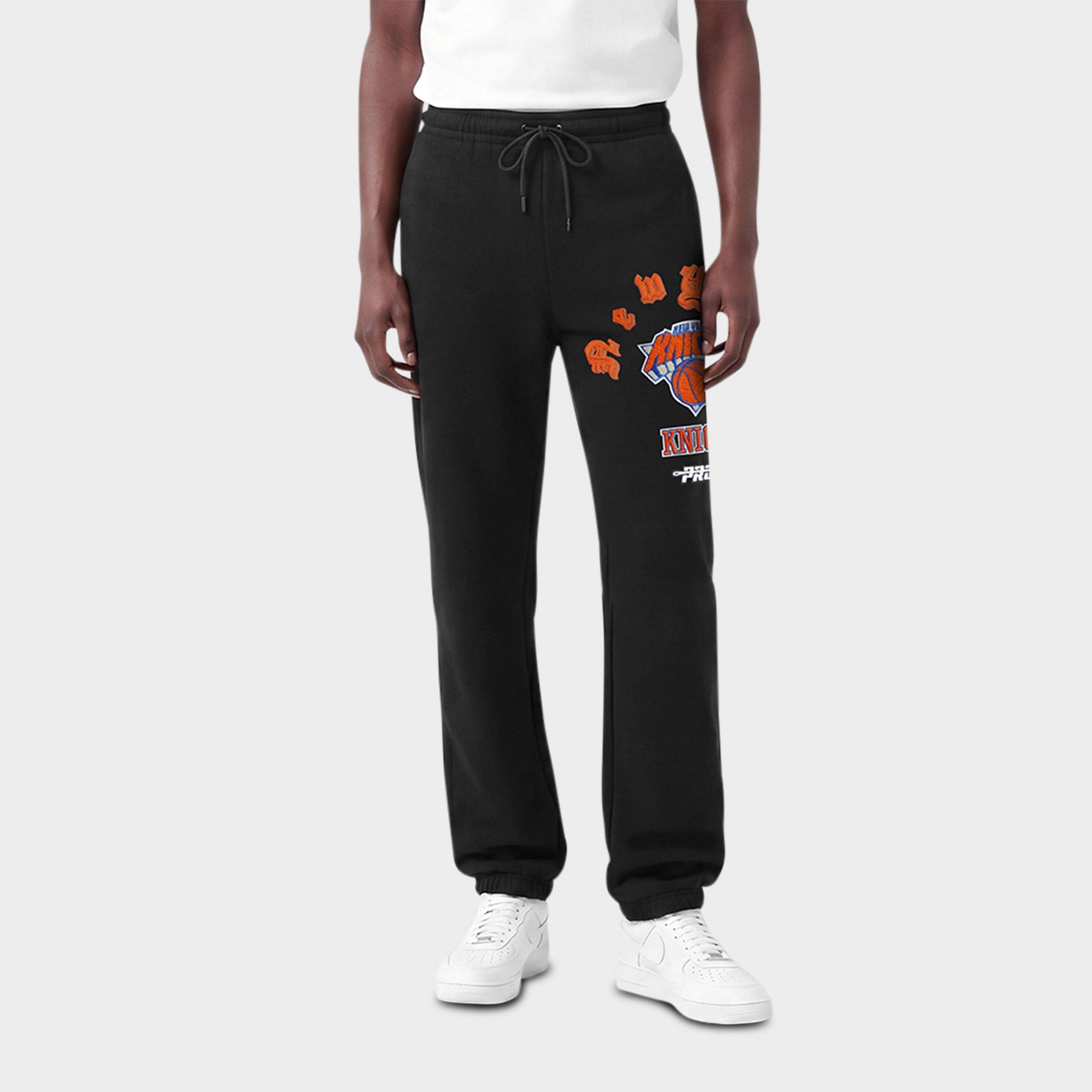 Pro Standard New York Knicks NBA Old English Fleece Sweatpants