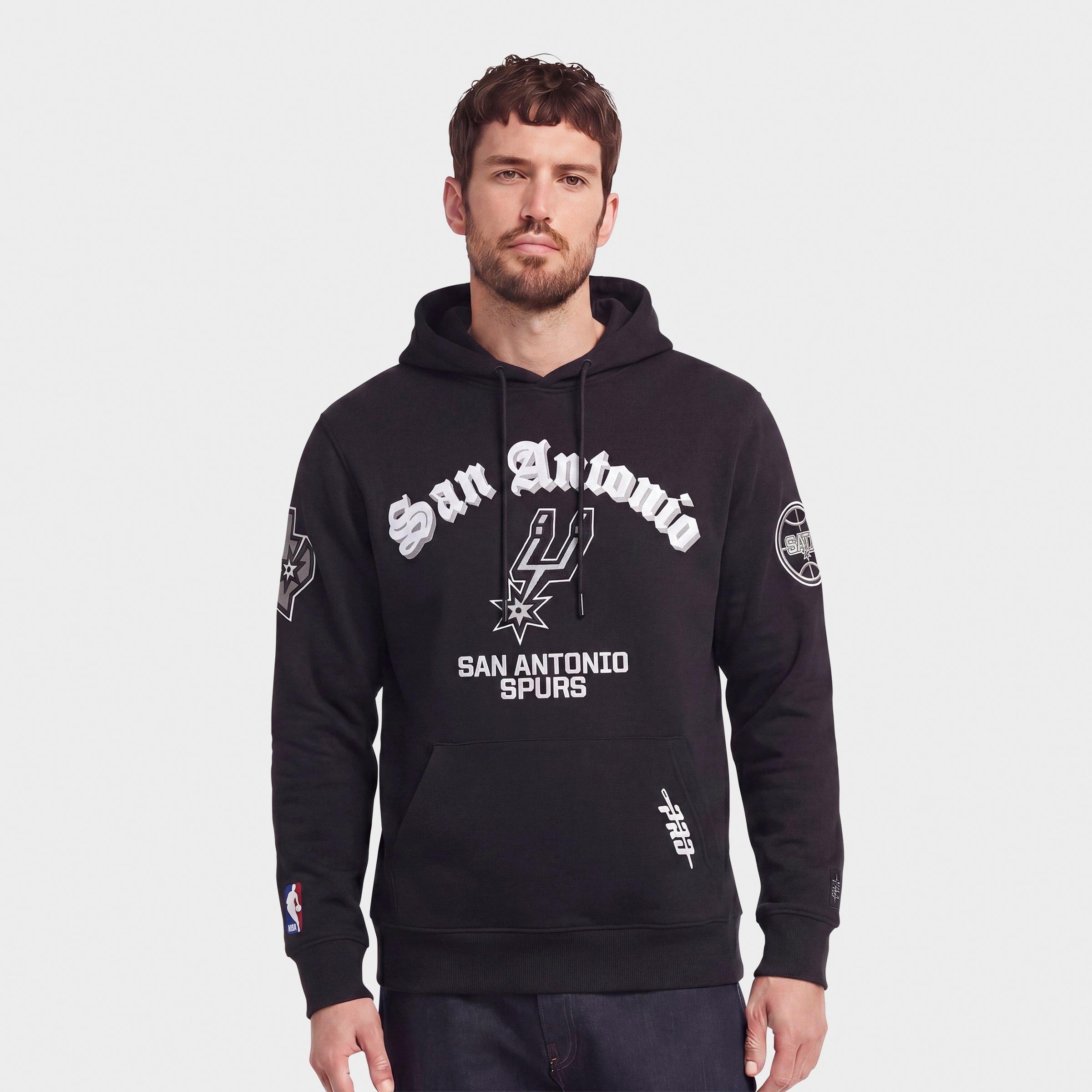 Pro Standard San Antonio Spurs NBA Old English Fleece Pullover Hoodie