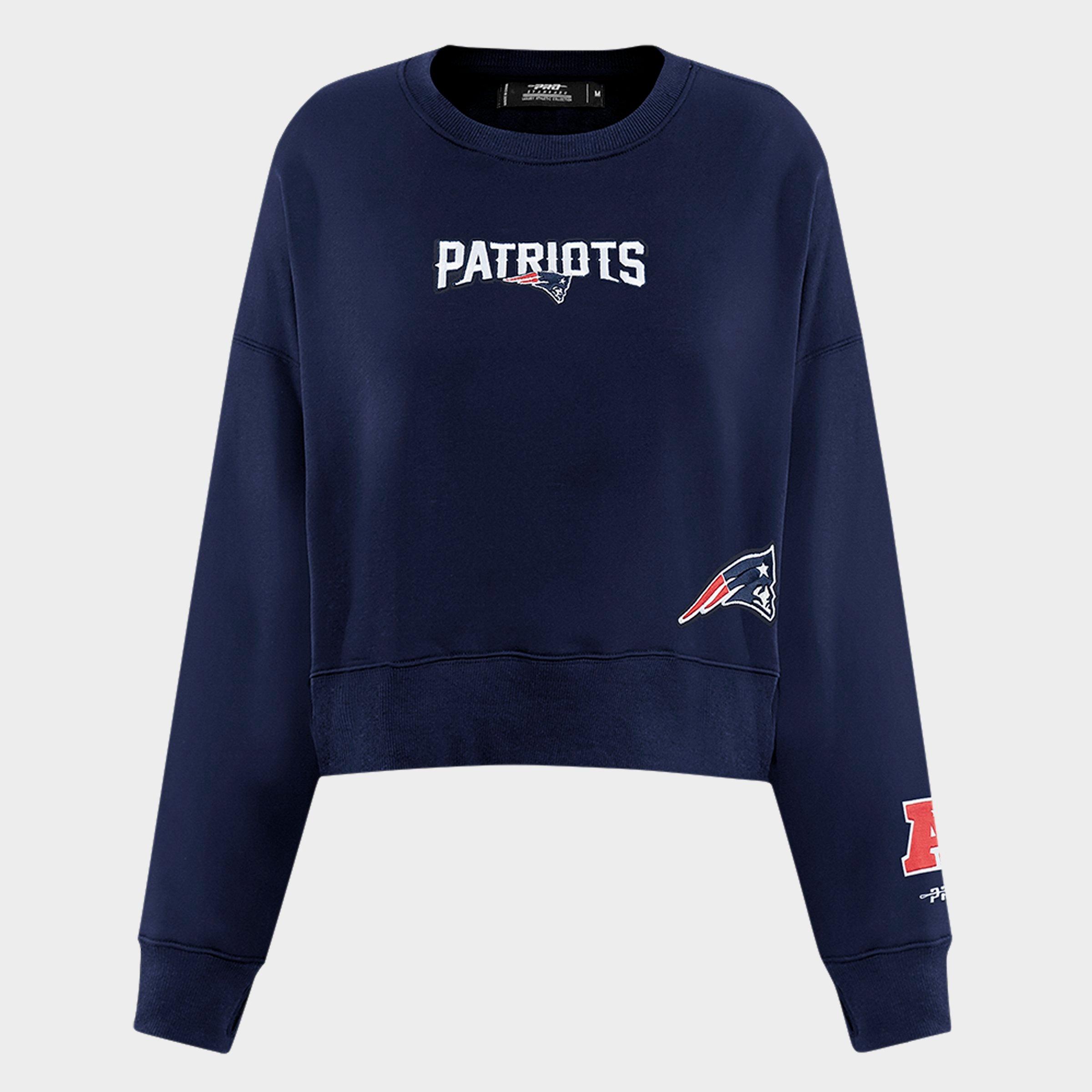 Pro Standard New England Patriots NFL Wingspan Fleece Crewneck Sweatshirt